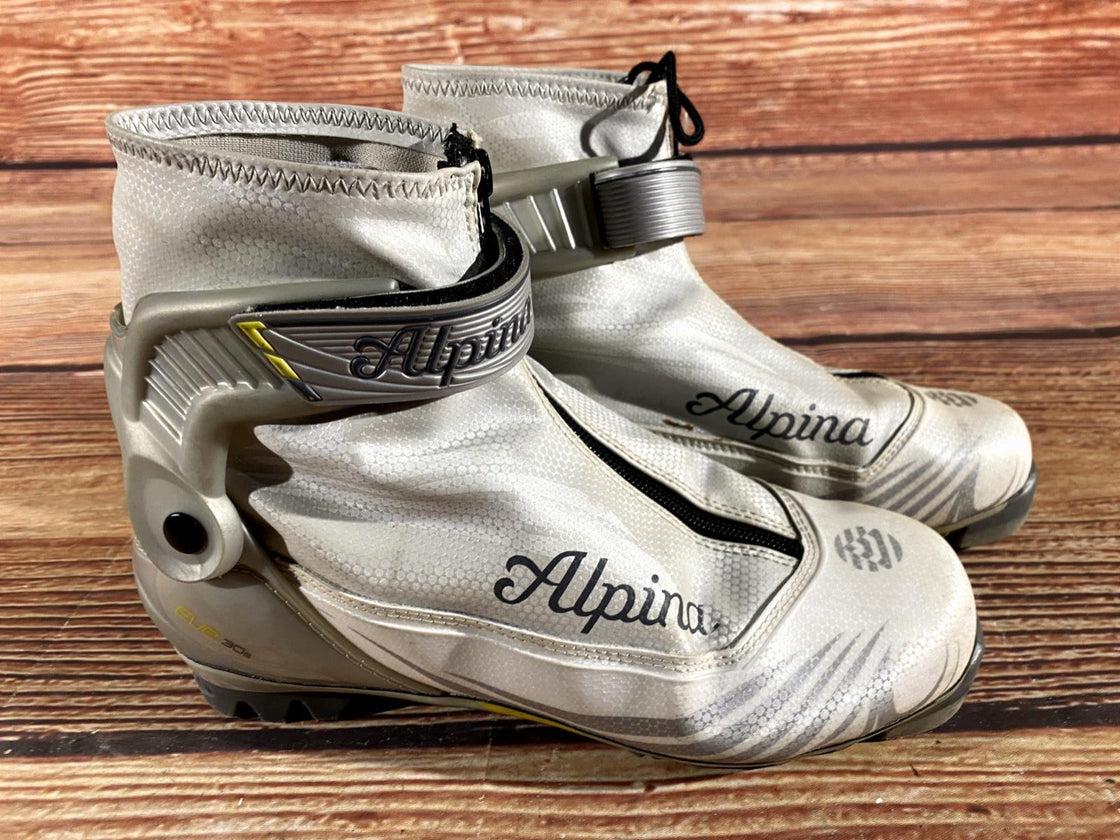 Alpina Eve30S Nordic Cross Country Ski Boots Size EU40 US7.5 for NNN 3129