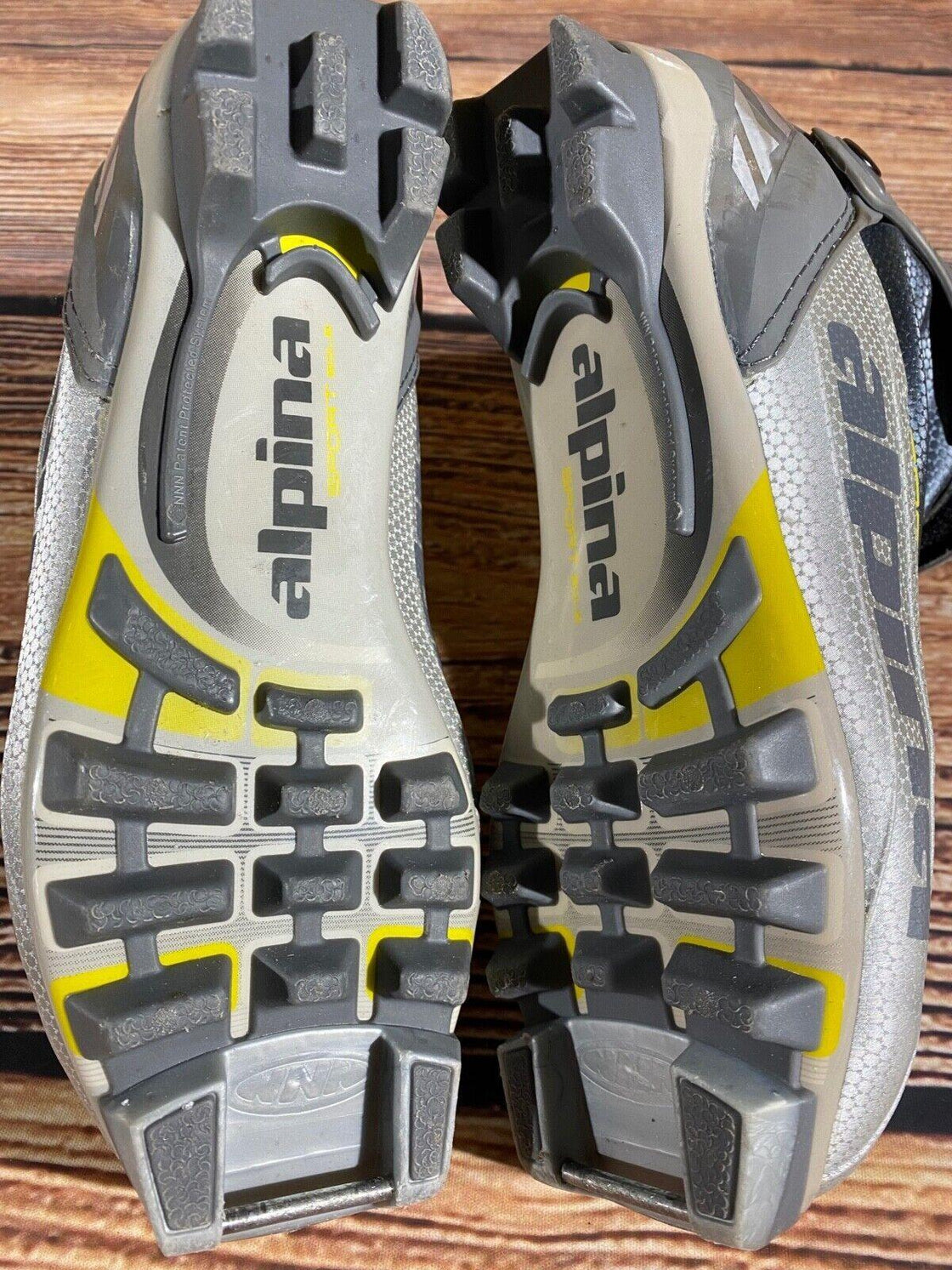 Alpina SR30 Nordic Cross Country Ski Boots Size EU37 US5.5 for NNN 3123