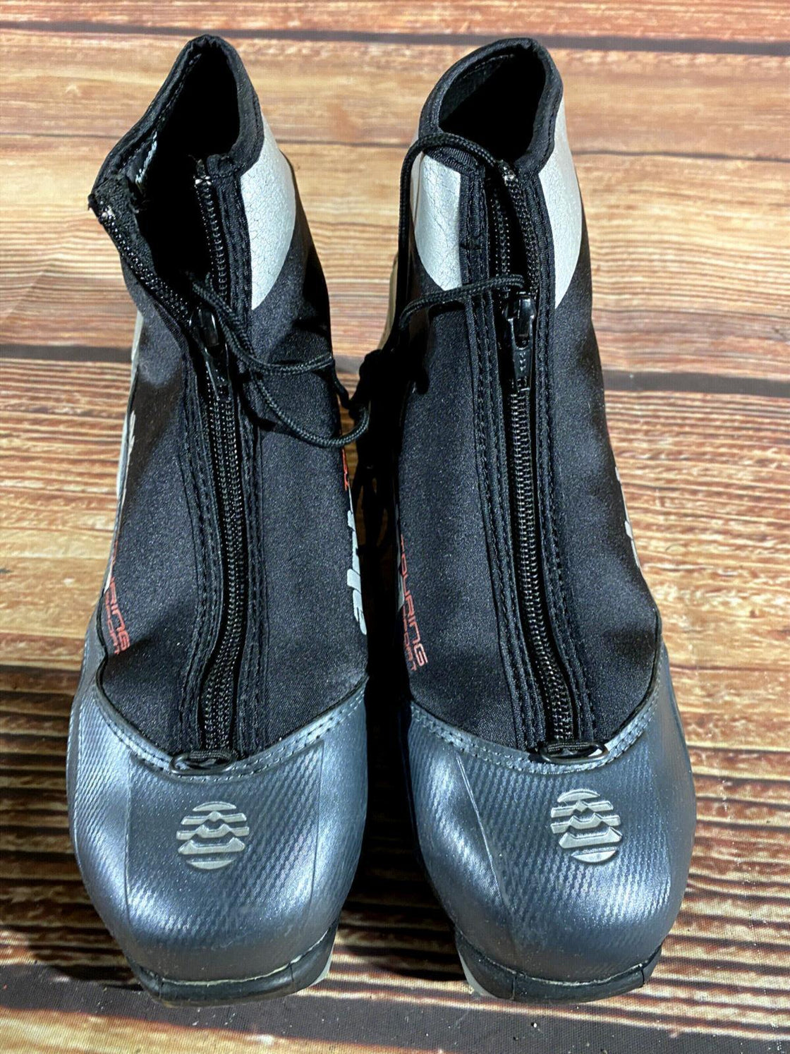 Alpina ST10 Nordic Cross Country Ski Boots Size EU39 US7 for NNN 3031