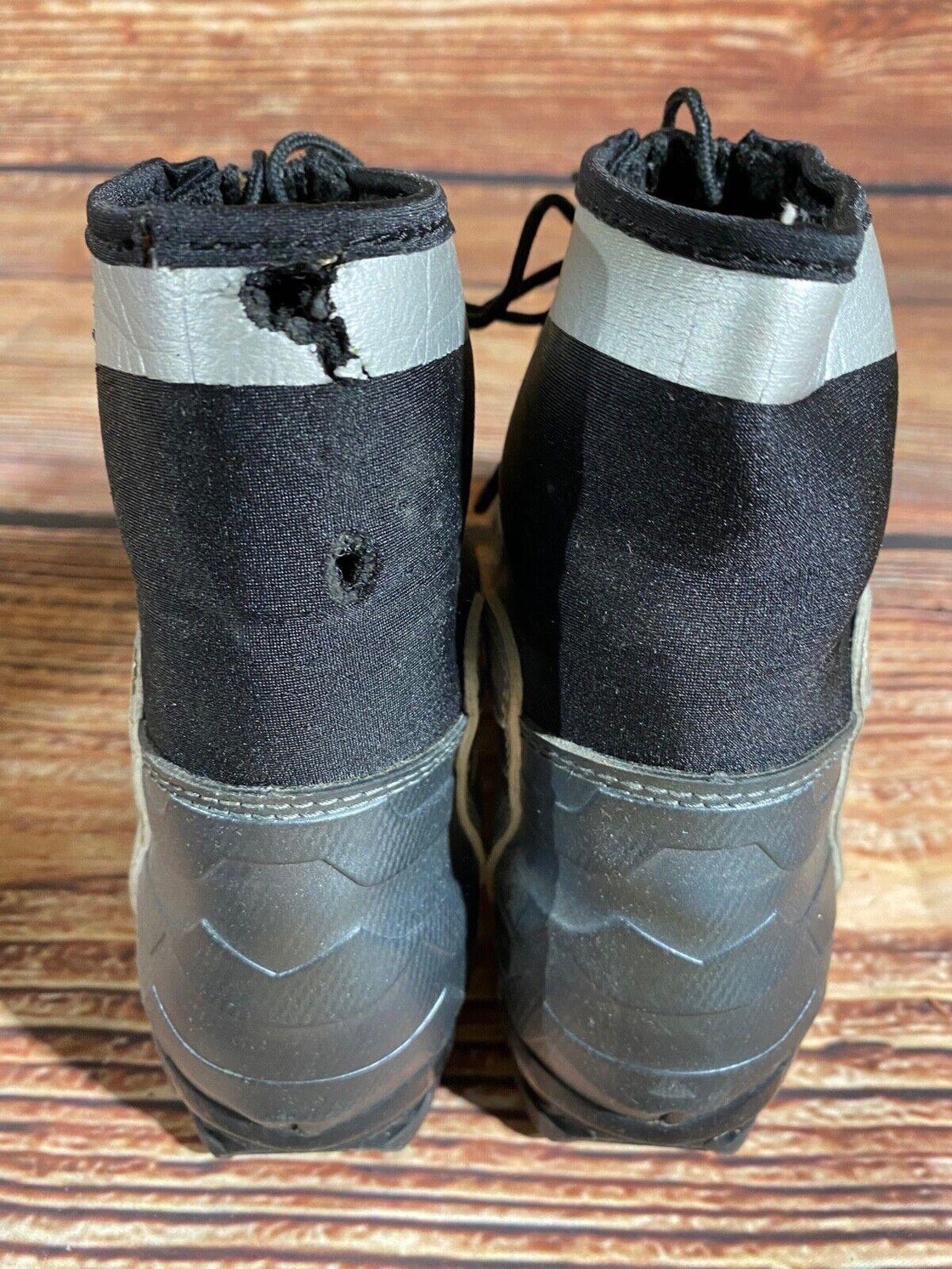 Alpina ST10 Nordic Cross Country Ski Boots Size EU41 US8 for NNN 2853