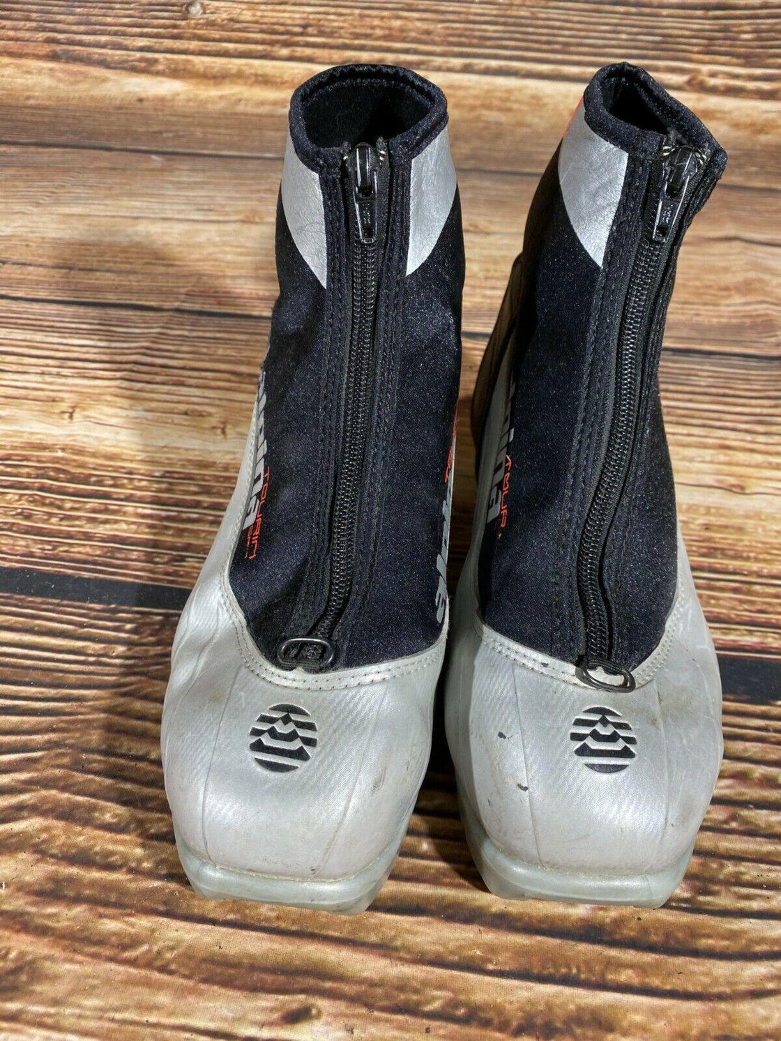 Alpina ST10 JR Nordic Cross Country Ski Boots Size EU38 US6 NNN 3052