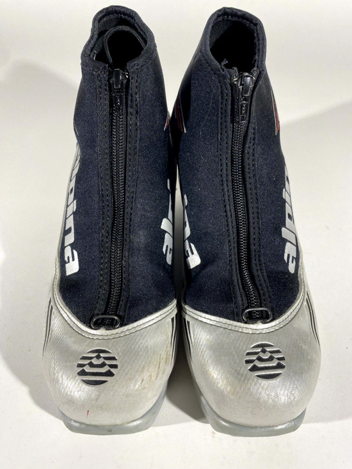 Alpina ST10 Nordic Cross Country Ski Boots Size EU38 US6 for NNN 1010