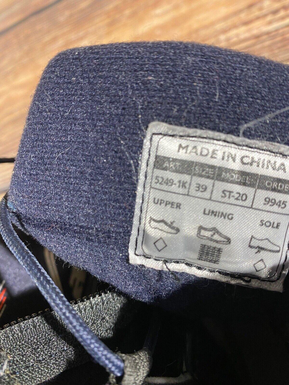 Alpina ST20 Nordic Cross Country Ski Boots Size EU39 US7 for NNN 3107