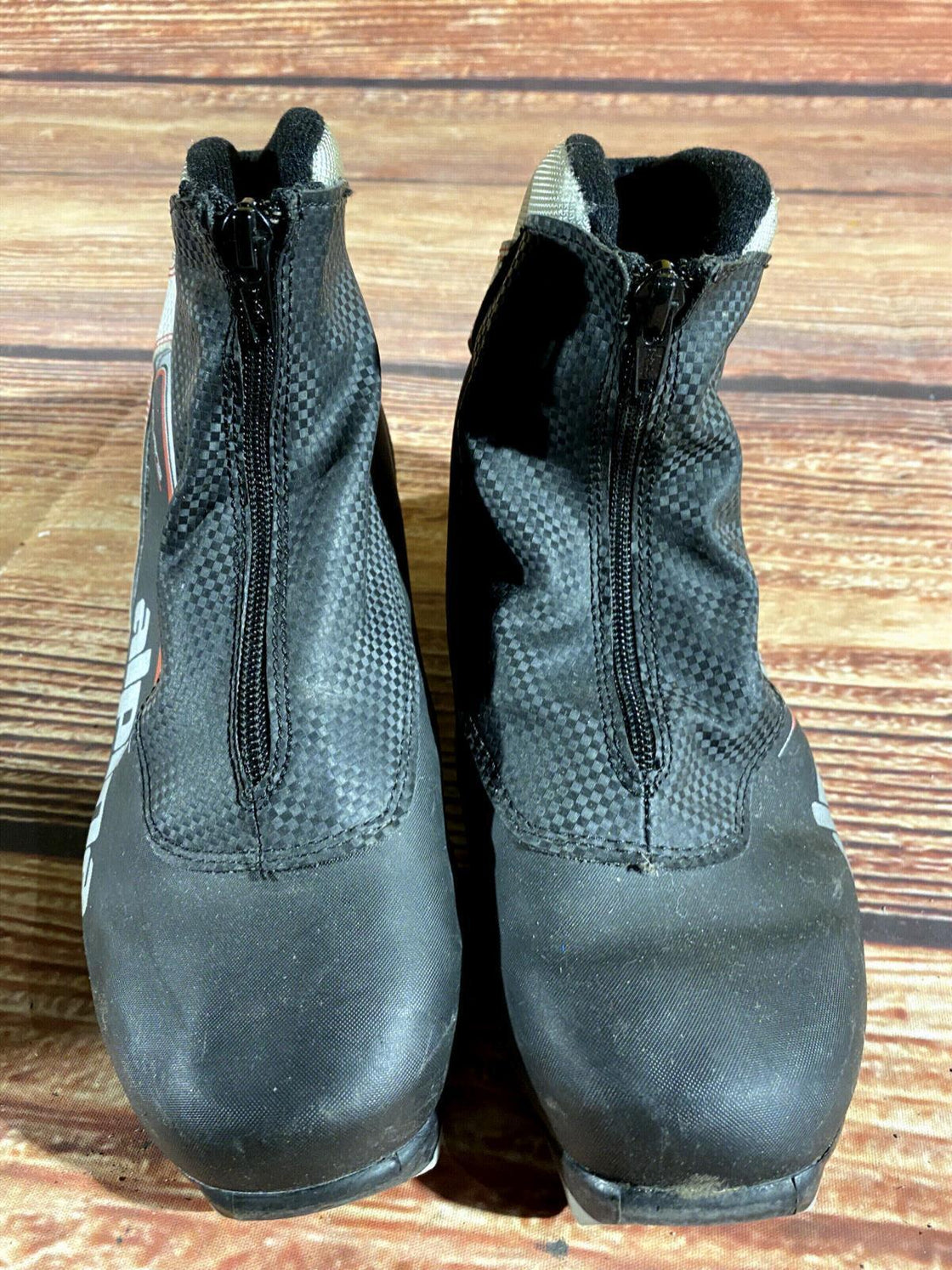 Alpina Touring Nordic Cross Country Ski Boots Size EU41 US8 for NNN 922