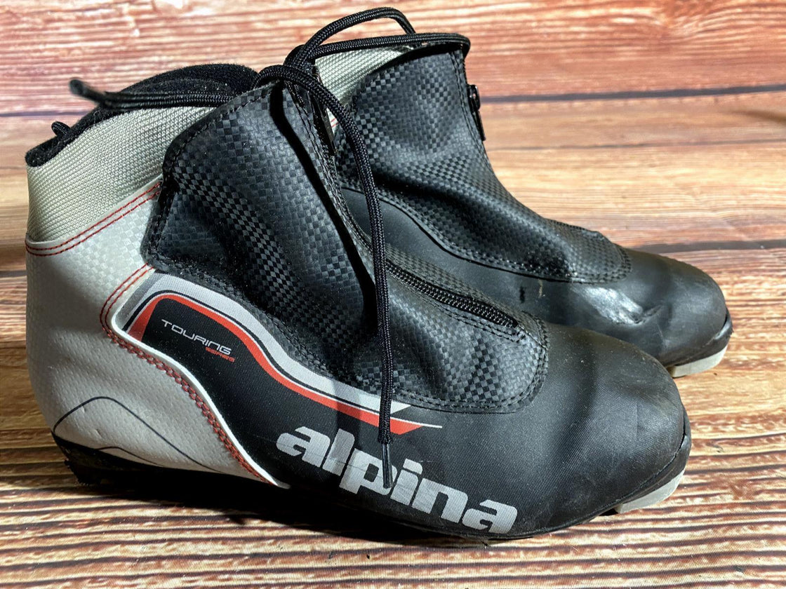 Alpina Touring Nordic Cross Country Ski Boots Size EU41 US8 for NNN 1022