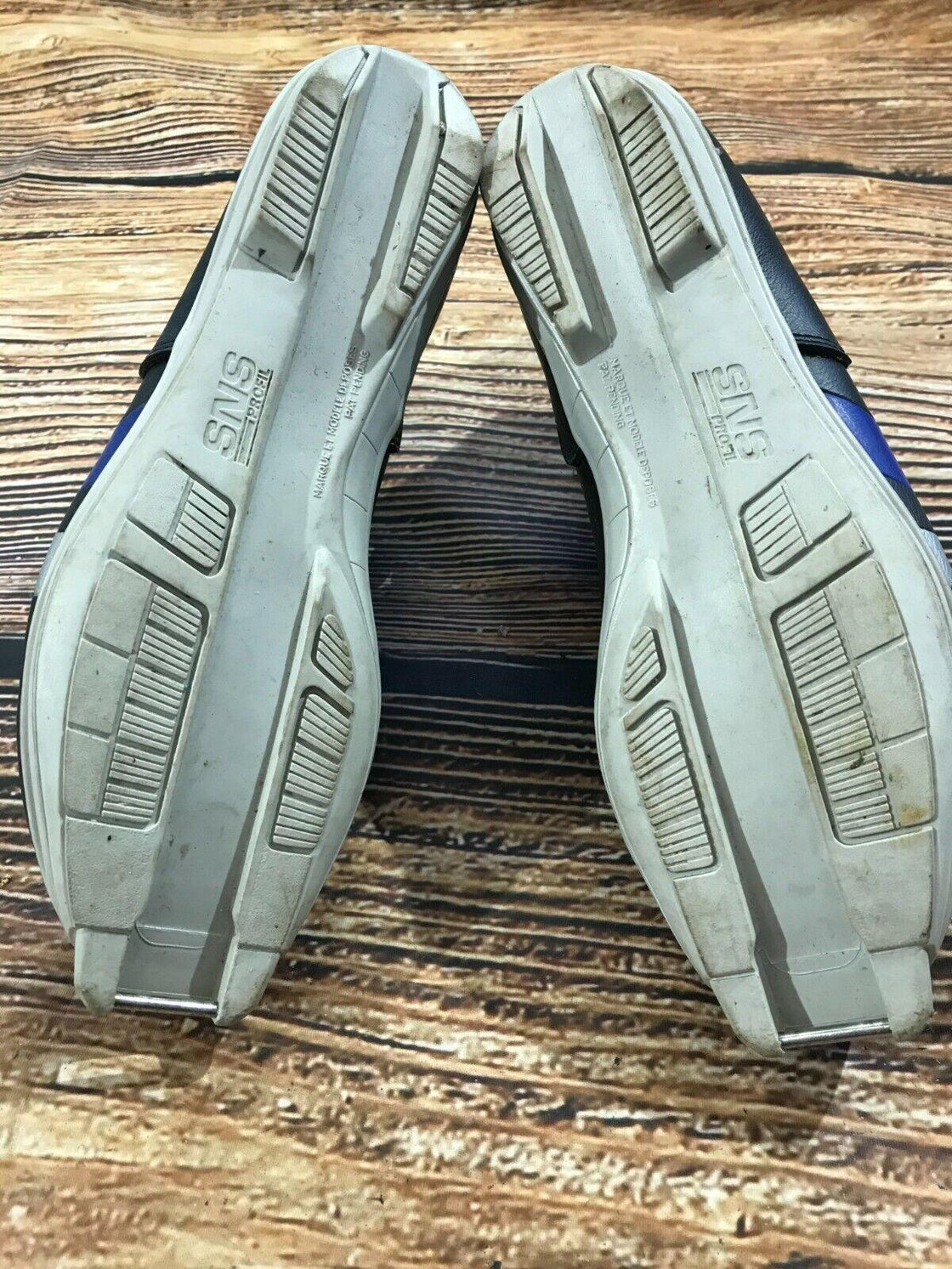 Fischer Cross Country Ski Boots Size EU39 US7 SNS Profil 1106