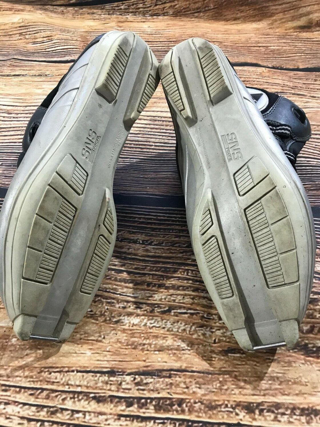 Fischer SL Sport RF Cross Country Ski Boots Size EU43 US9.5 SNS Profil 1594