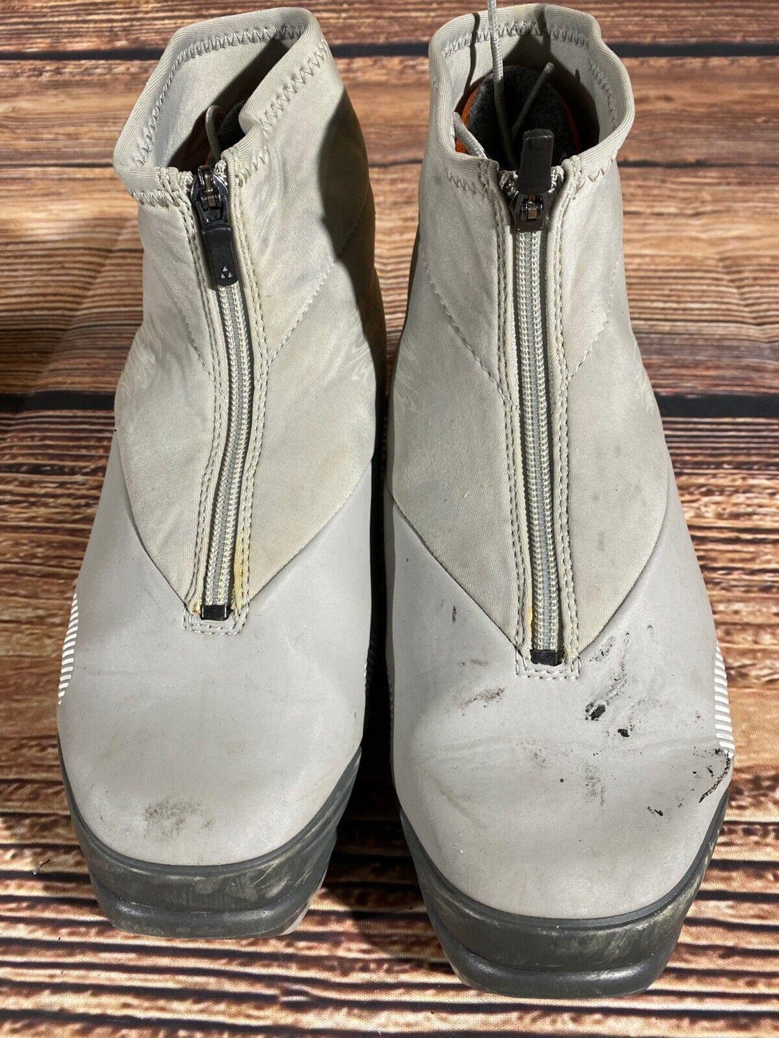 Fischer Vision Nordic Cross Country Ski Boots Size EU40 US7.5 for NNN 1436