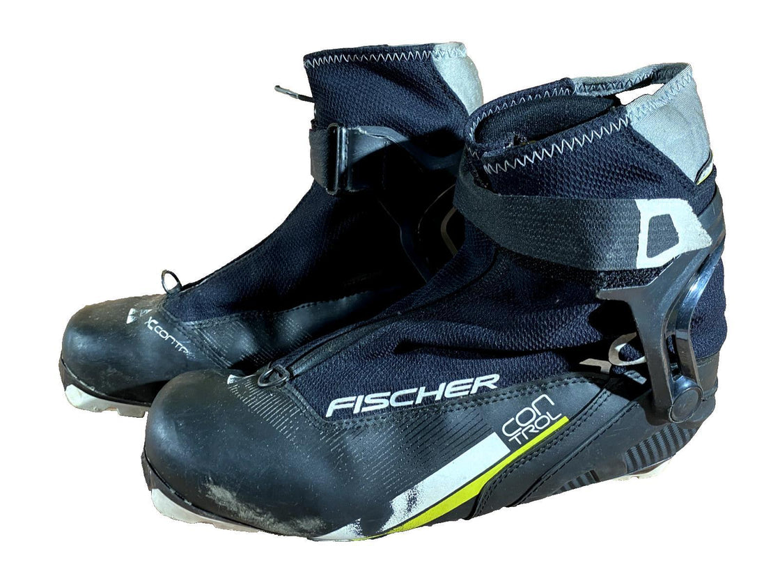 Fischer XC Control Nordic Cross Country Ski Boots Size EU42 US9 NNN 1298