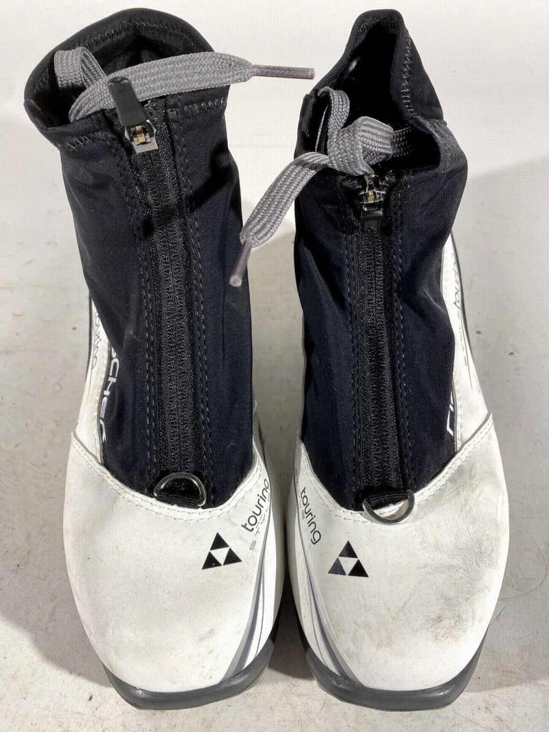 Fischer Style Touring Nordic Cross Country Ski Boots Size EU39 US7 NNN 1294