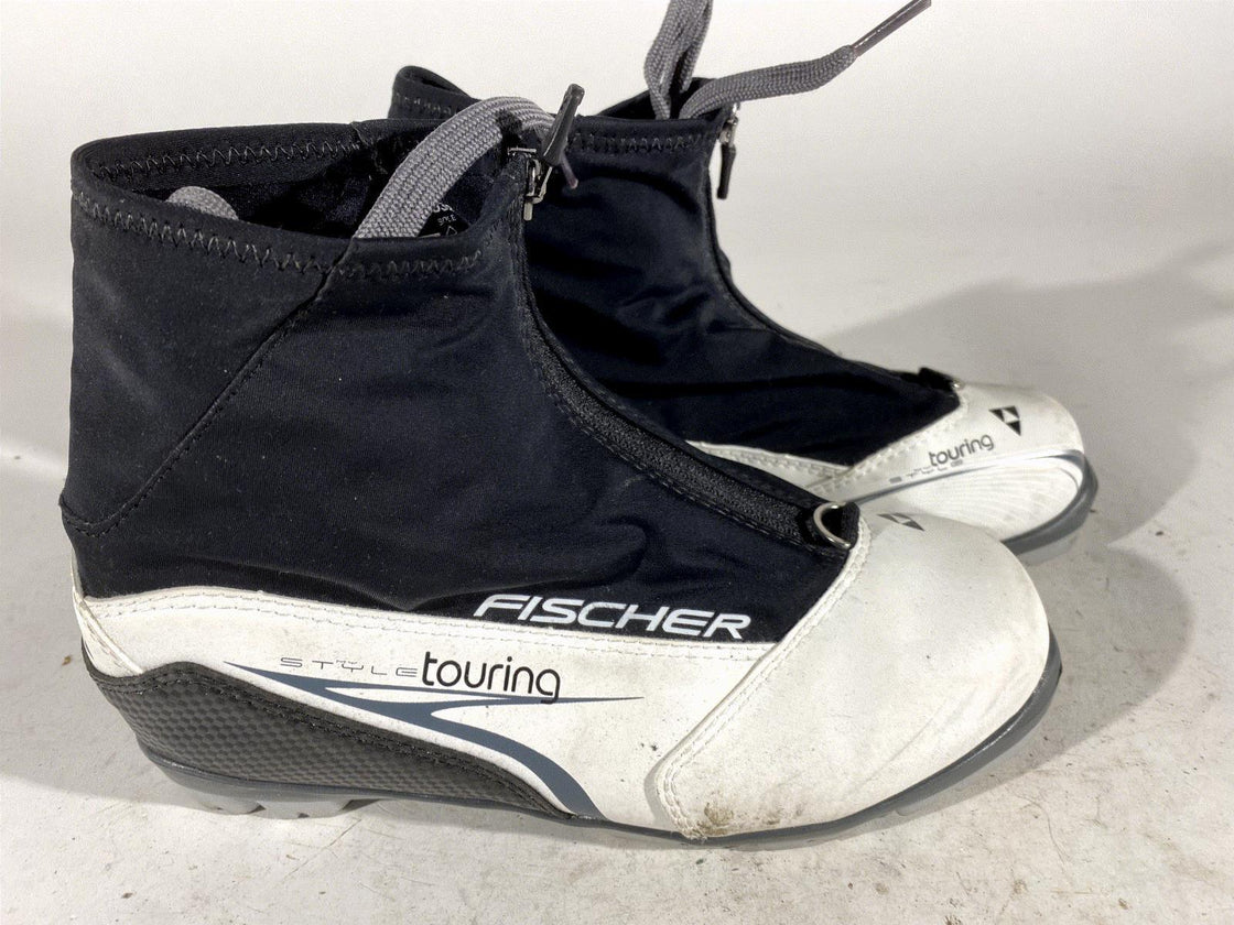 Fischer Style Touring Nordic Cross Country Ski Boots Size EU39 US7 NNN 1294