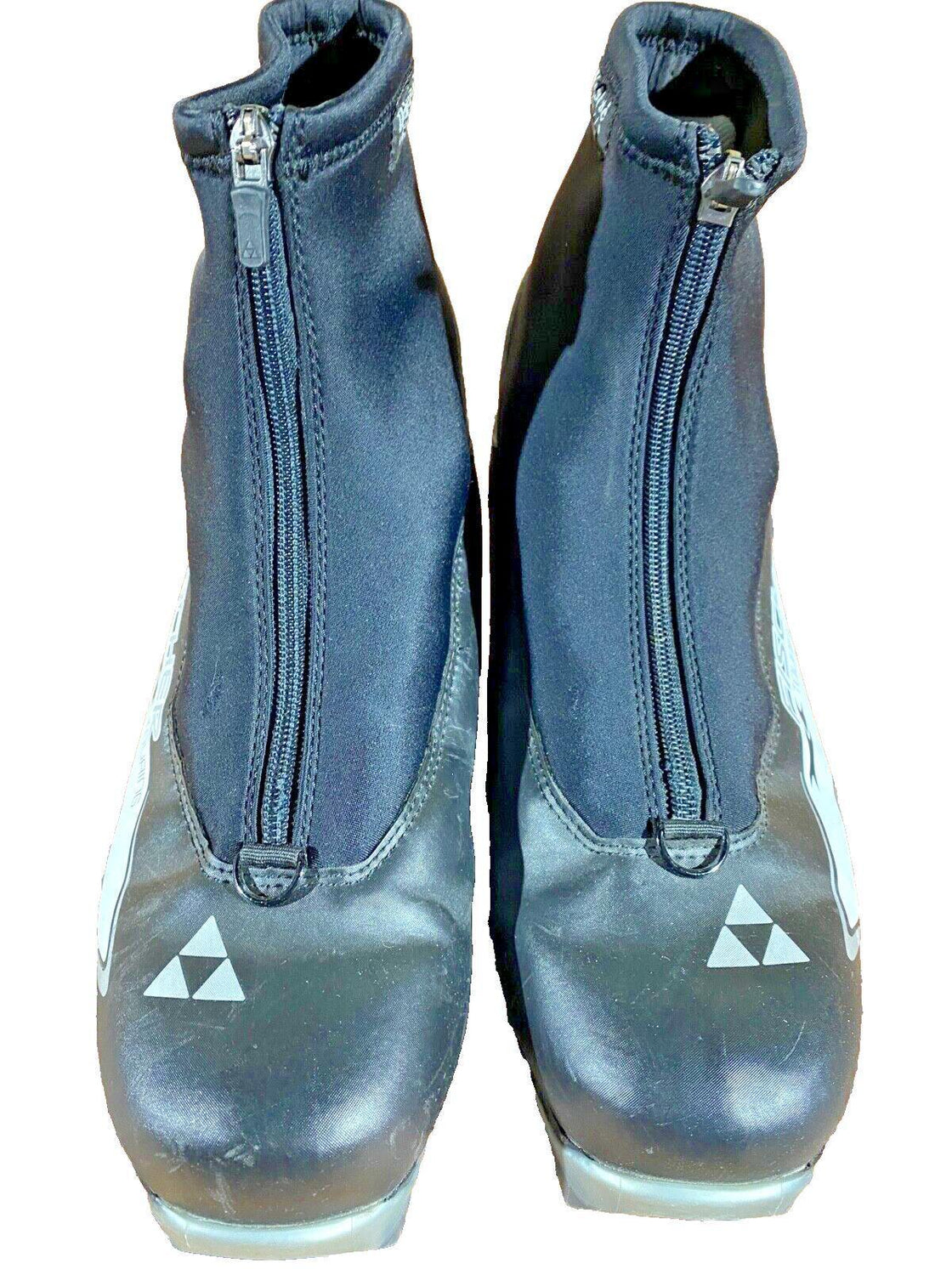 Fischer Touring Nordic Cross Country Classic Ski Boots Size EU43 US9.5 NNN 1428