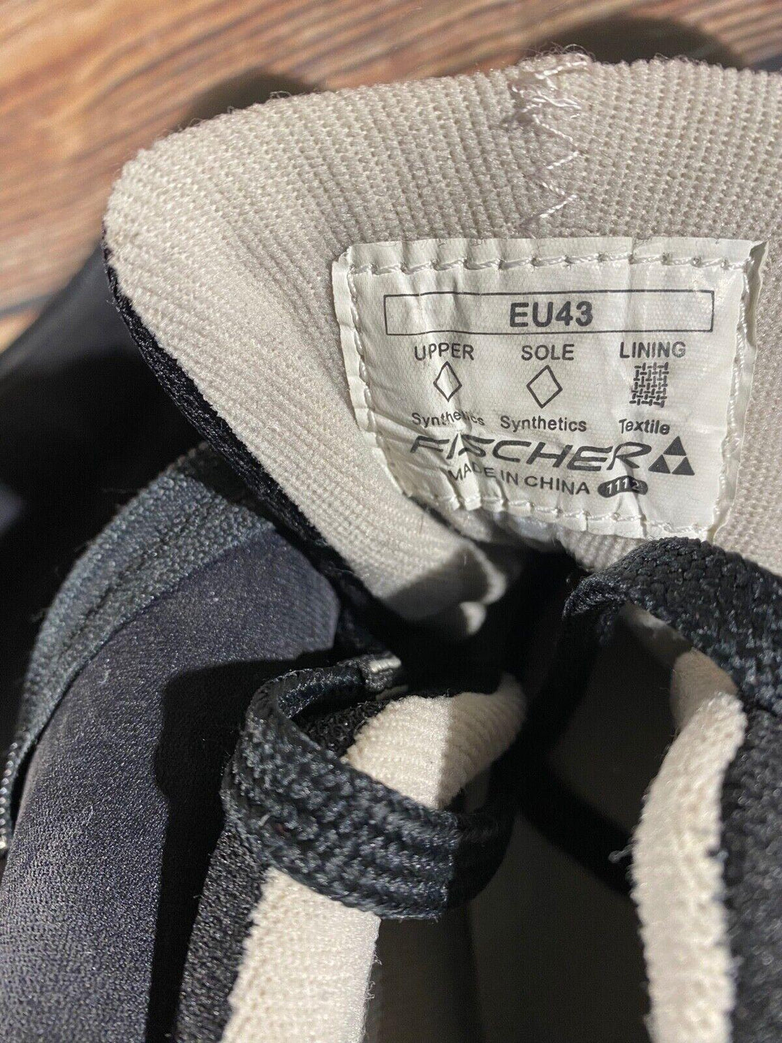 Fischer Touring Nordic Cross Country Classic Ski Boots Size EU43 US9.5 NNN 1428