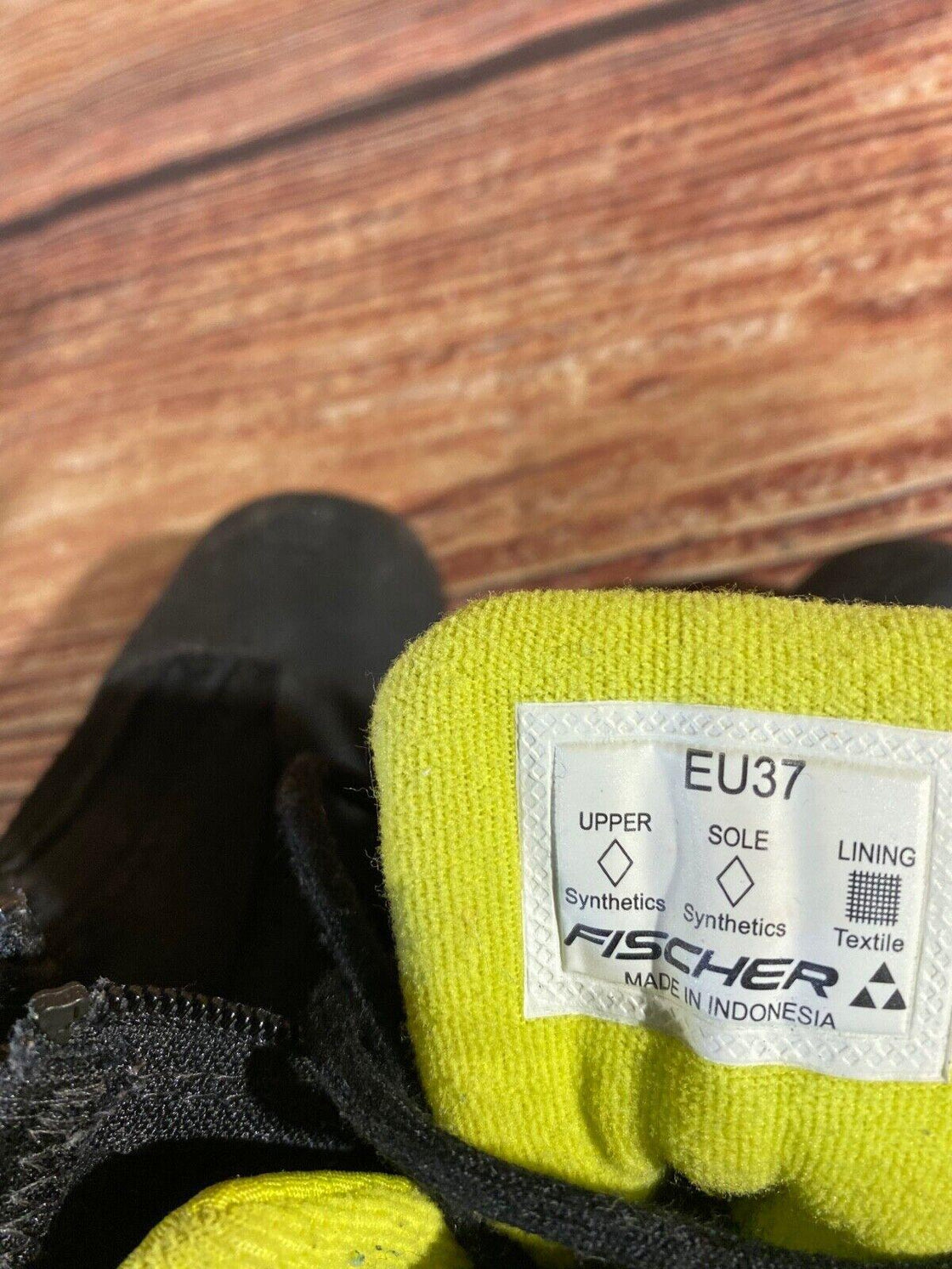 Fischer Ultimate Nordic Cross Country Ski Boots Size EU37 US5.5 NNN 1504