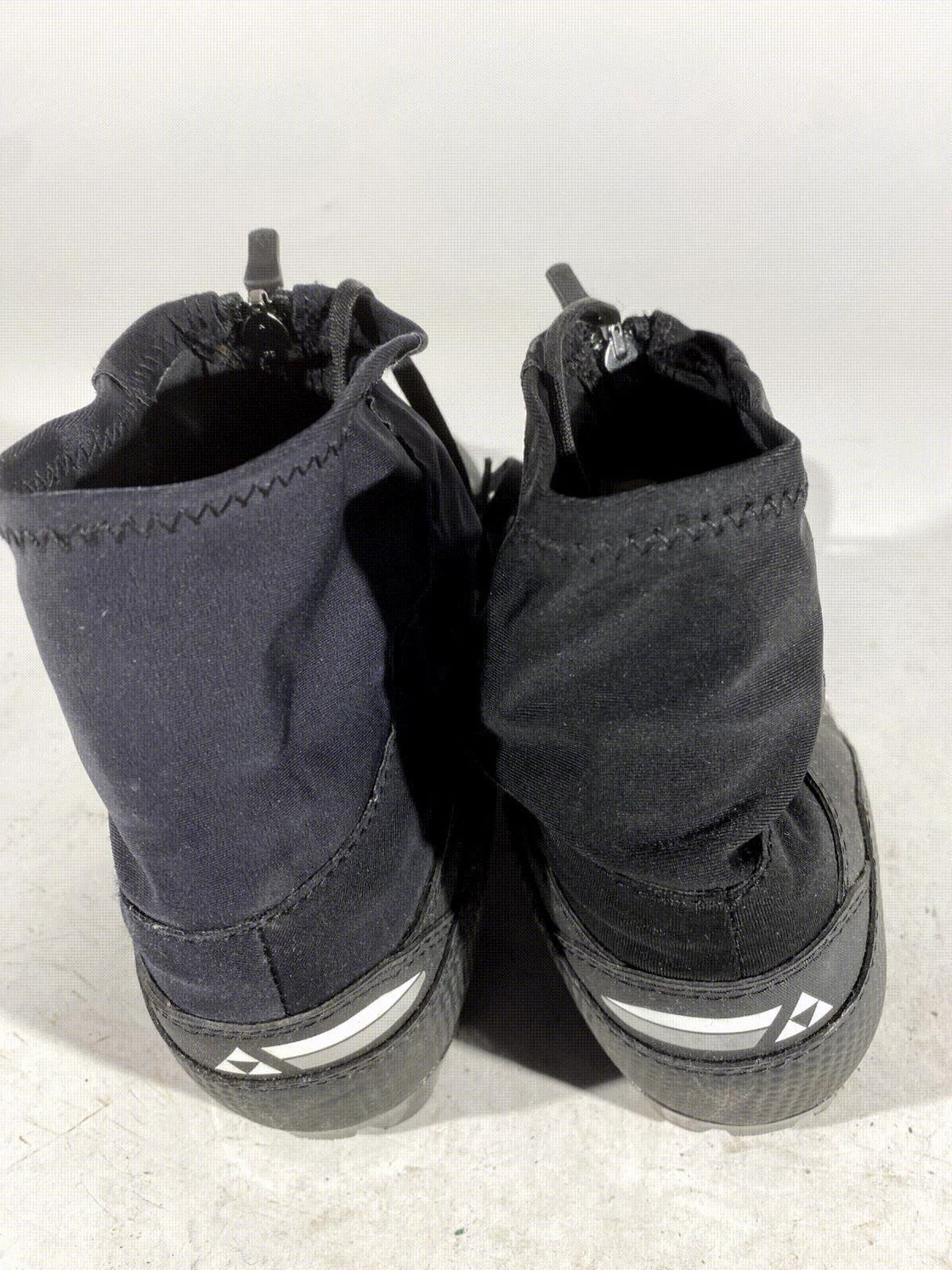 Fischer XC Touring Nordic Cross Country Ski Boots Size EU44 US10.5 NNN 1303