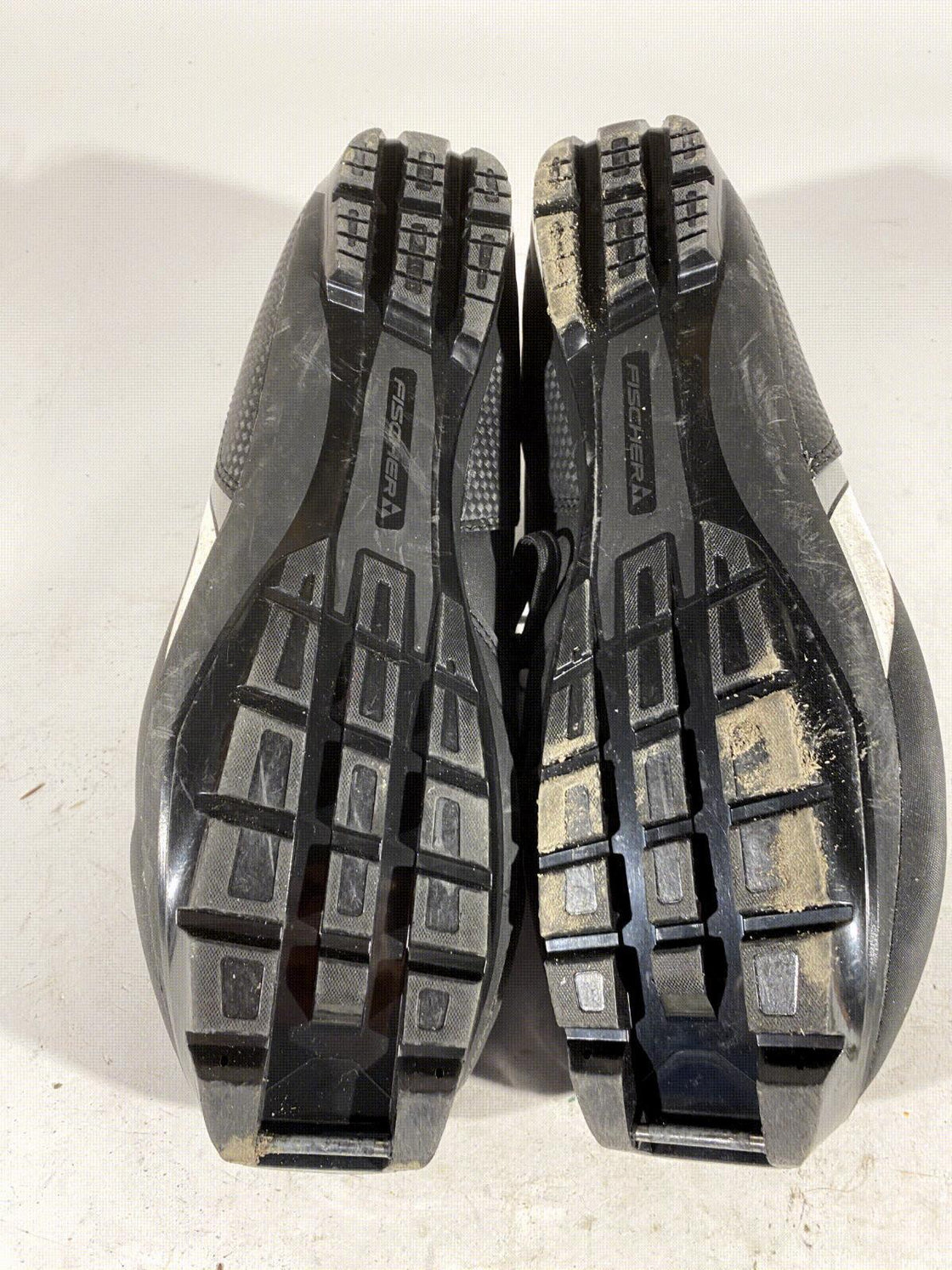 Fischer XC Touring Nordic Cross Country Ski Boots Size EU44 US10.5 NNN 1303