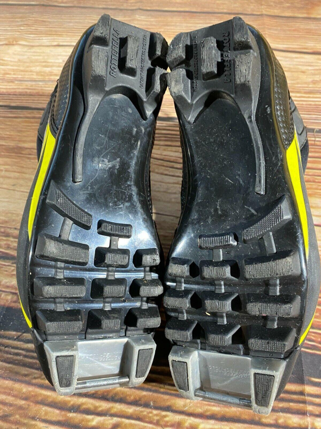 Fischer XJ Sprint Nordic Cross Country Ski Boots Size EU34 US3 NNN 1185