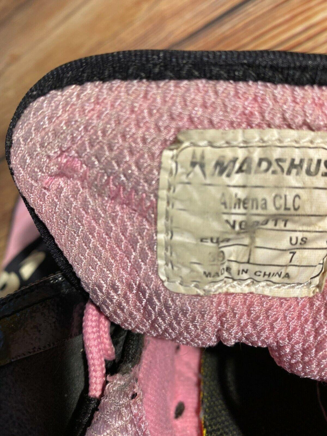 Madshus Athena Classic Carbon Cross Country Ski Boots Size EU39 US7 for NNN 1964