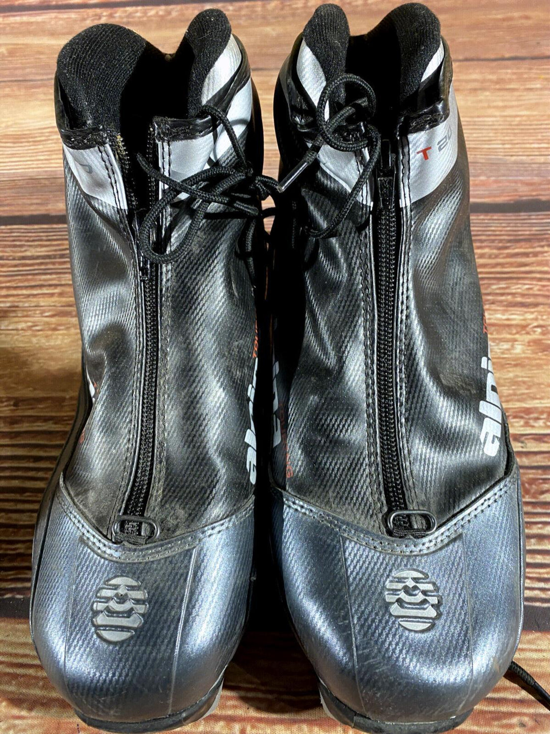 Alpina T20 Nordic Cross Country Ski Boots Size EU43 US9.5 for NNN 3004