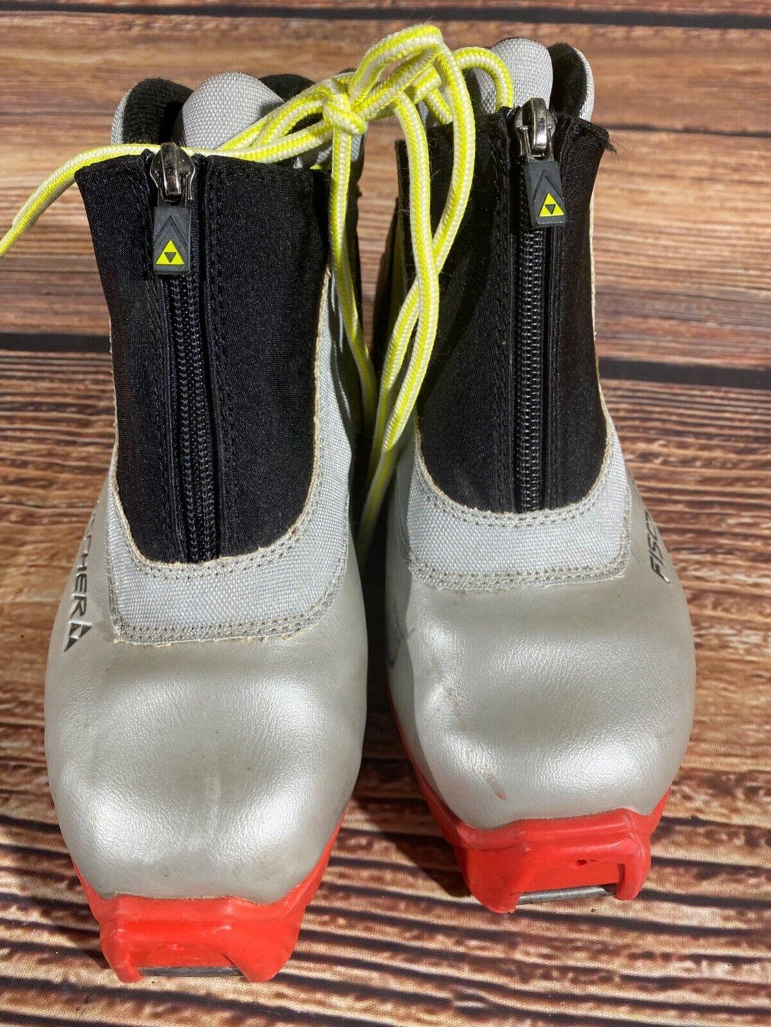 Fischer Nordic Cross Country Ski Boots Kids Size EU37 US5 SNS Profil F-405