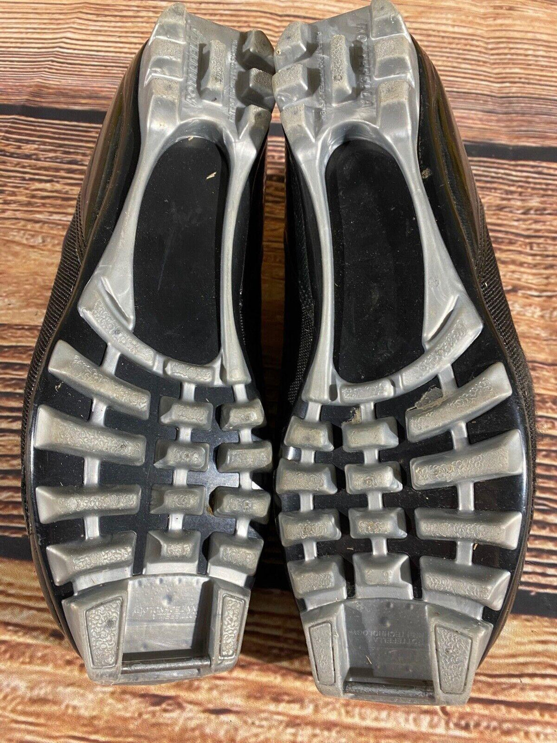Madshus Hyper C Nordic Cross Country Ski Boots Size EU42 US9 NNN 2537