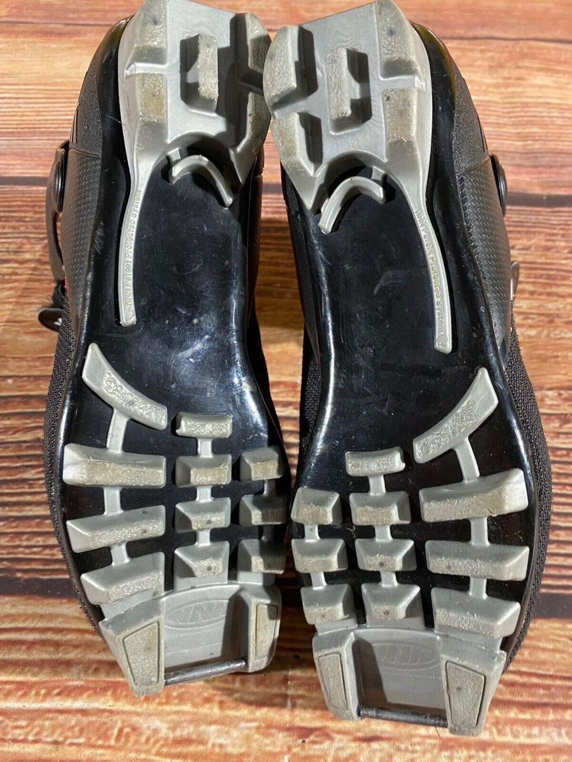 Madshus Nano  Skate JRR Nordic Cross Country Ski Boots EU38 US6 NNN 2540