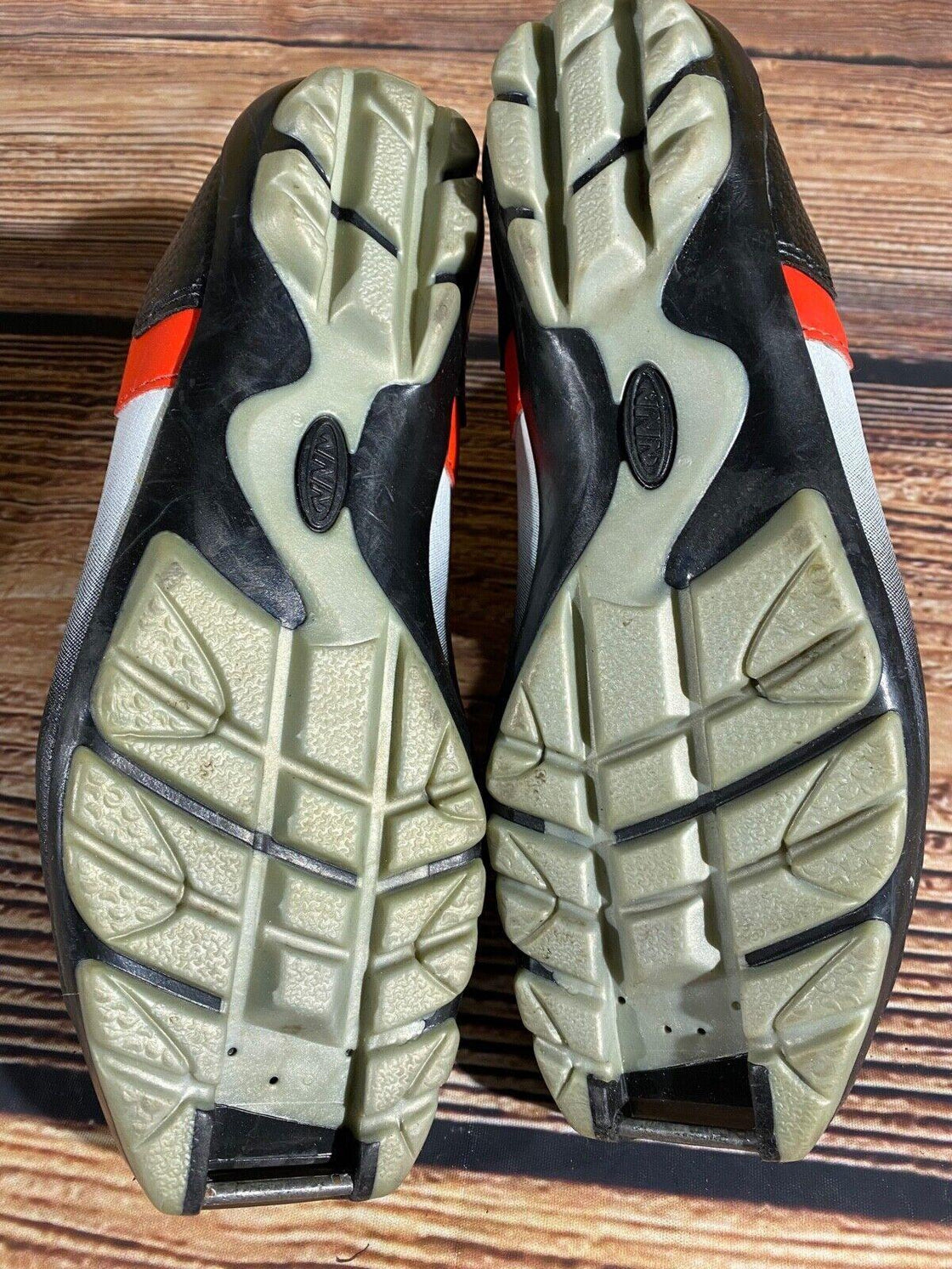 Madshus NX6 Nordic Cross Country Ski Boots Size EU40 US7.5 for NNN 2600