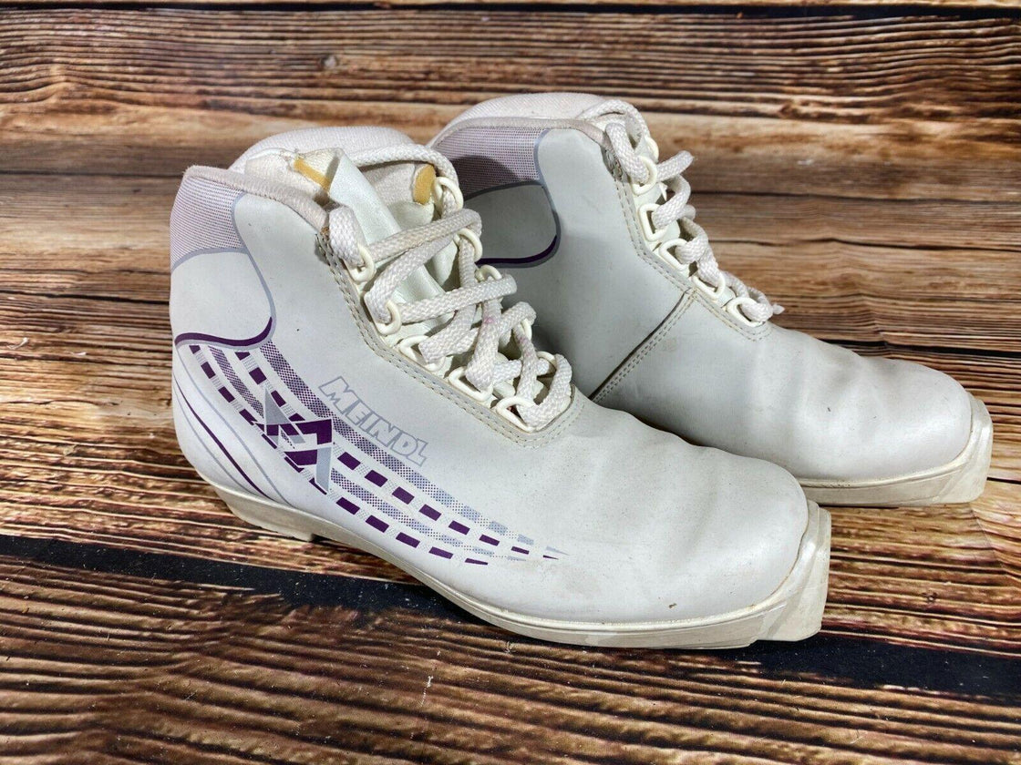 Meindl Nordic Cross Country Ski Boots Size EU39 US7 SNS Profil 2452
