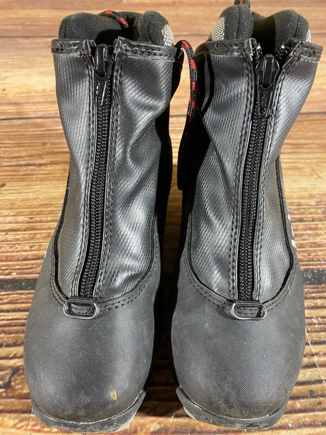 Alpina T5Plus Kids Nordic Cross Country Ski Boots Size EU33 US2 NNN A-891