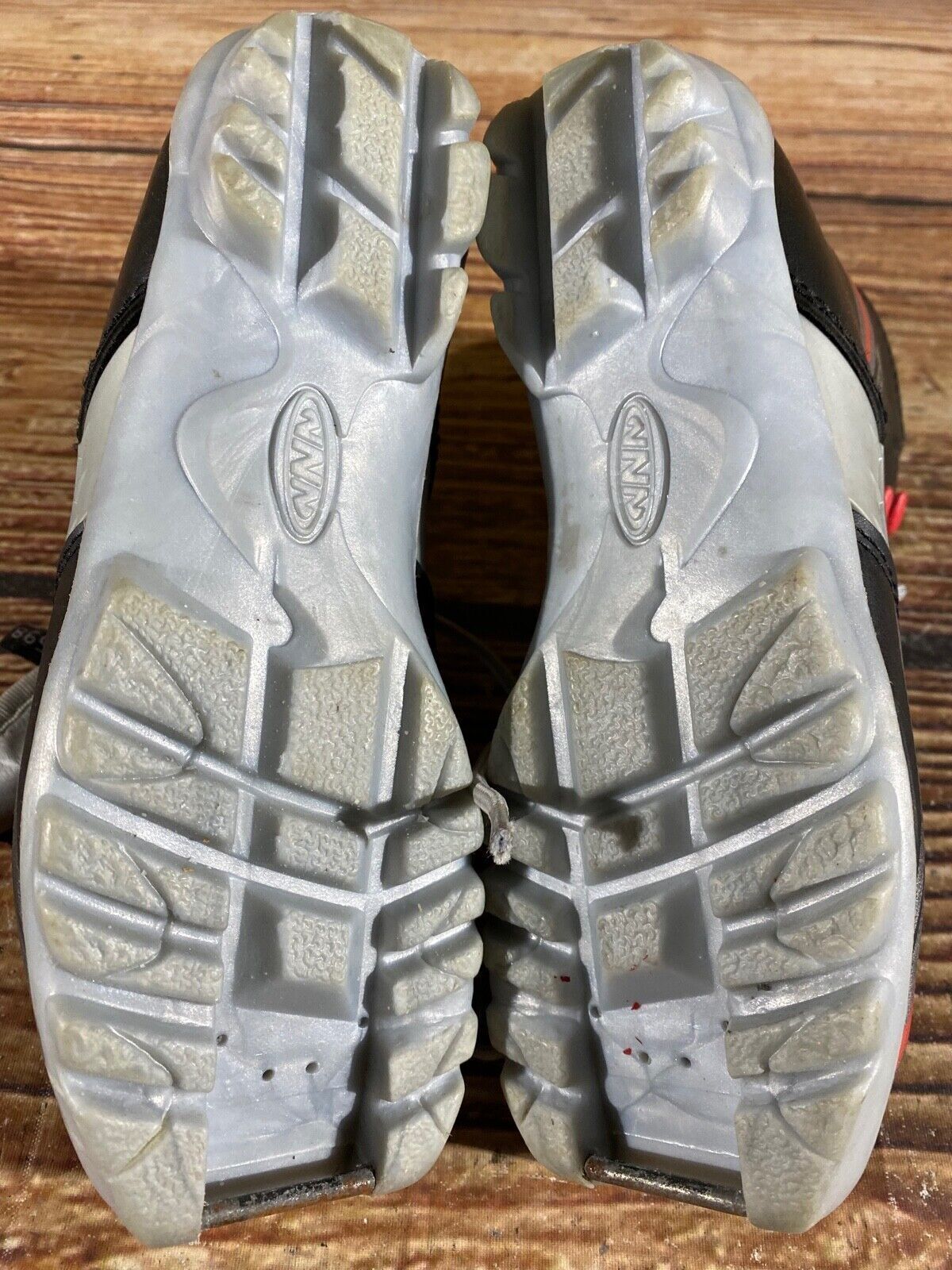 Alpina TR10jr Cross Country Ski Boots Classic NNN EU 33 US 2 Kids 220mm A-925