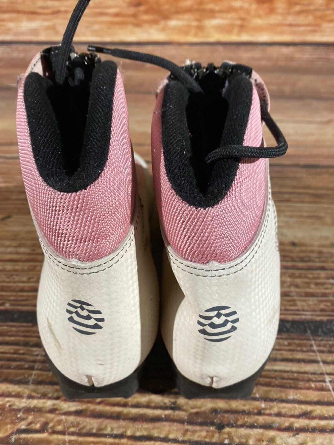 Alpina Touring Kids Nordic Cross Country Ski Boots Size EU35 US3.5 NNN A-892