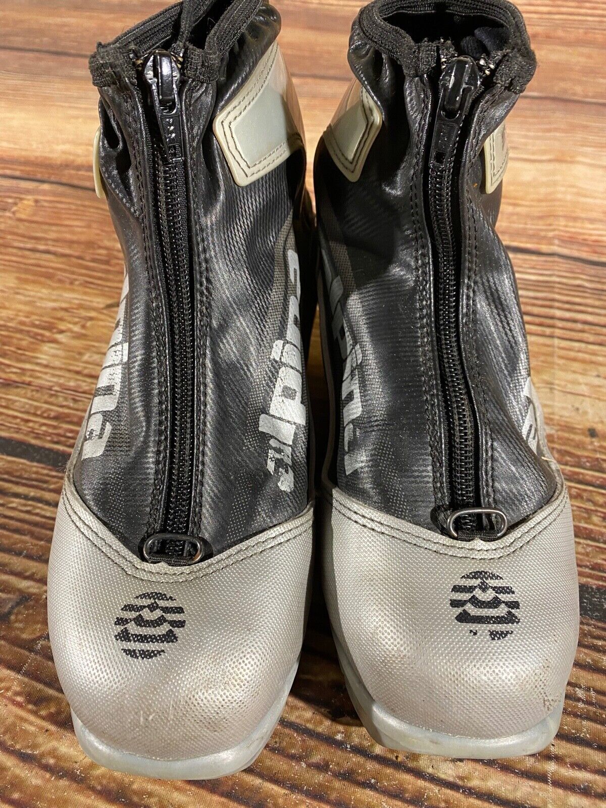 Alpina ST20jr Cross Country Ski Boots Classic NNN EU 35 US 3.5 Kids 230mm A-894