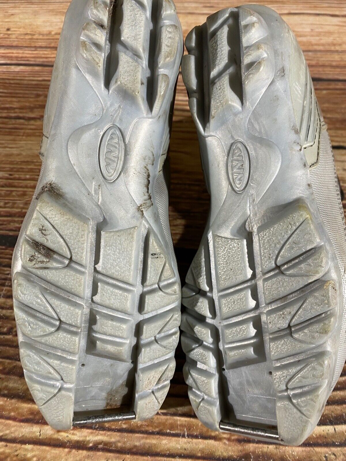 Alpina ST20jr Cross Country Ski Boots Classic NNN EU 35 US 3.5 Kids 230mm A-894