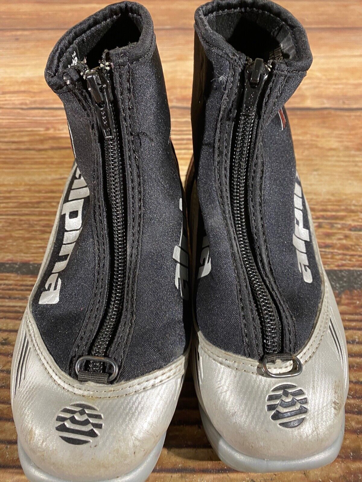 Alpina ST10 Cross Country Ski Boots Classic NNN EU 30 US 12 Kids 195mm A-916