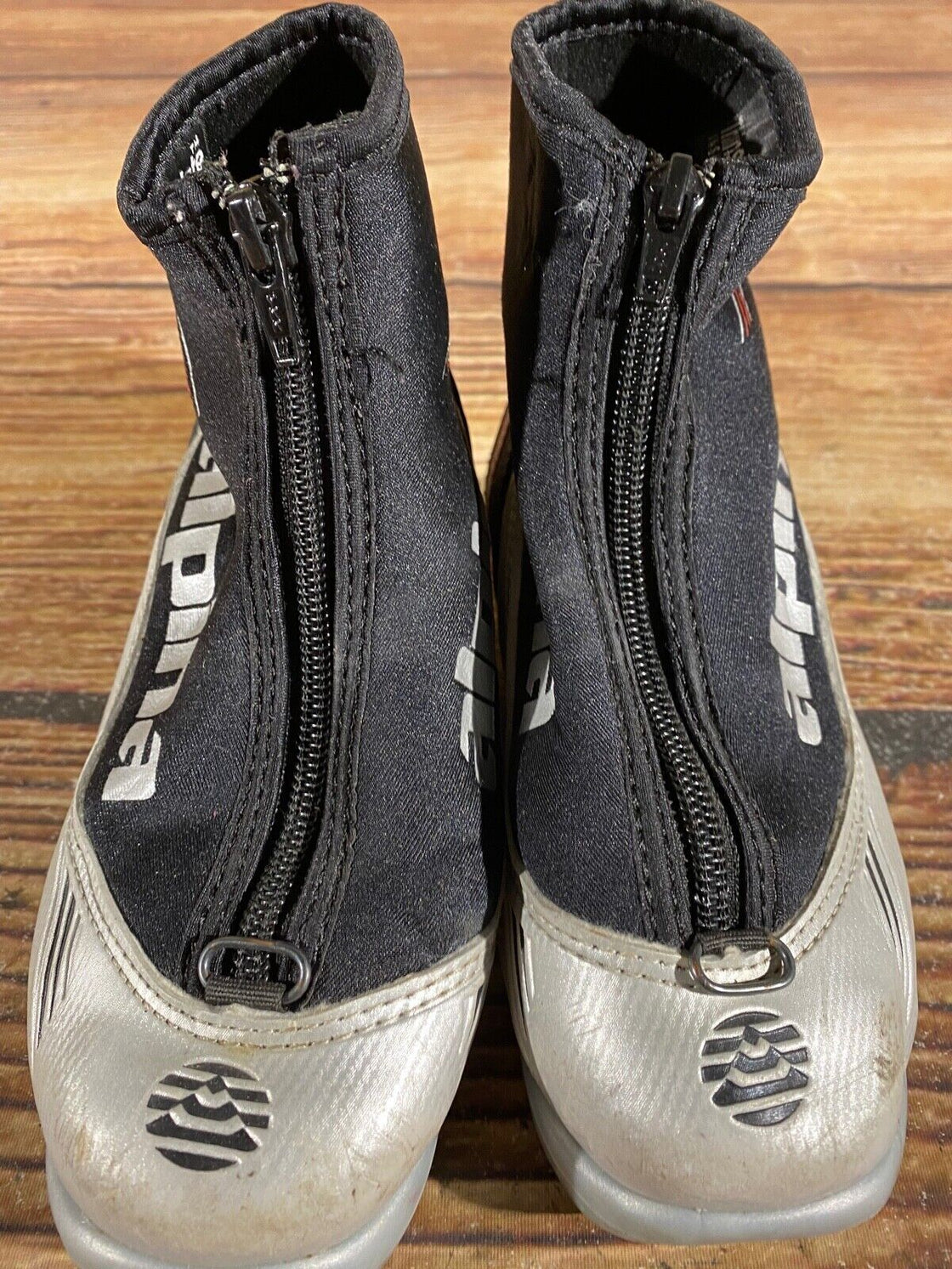 Alpina ST10 Kids Nordic Cross Country Ski Boots Size EU30 US12 for NNN A-916