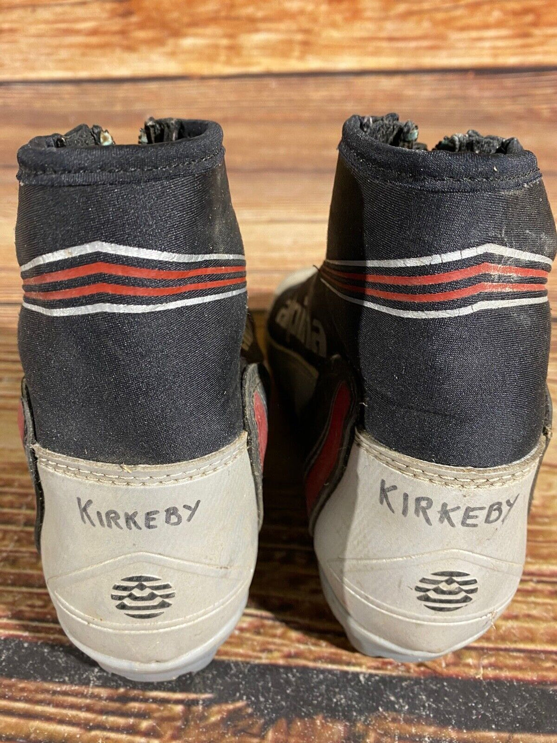 Alpina ST10j Nordic Cross Country Ski Boots Kids Size EU35 US3.5 for NNN A-605