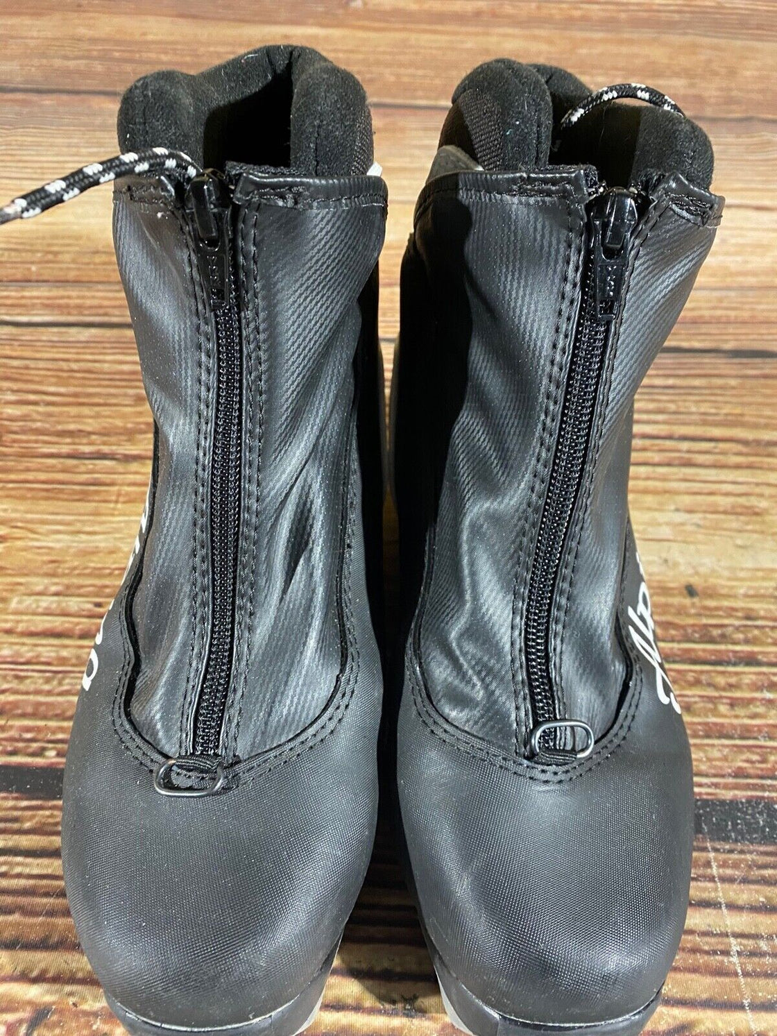 Alpina T5Eve Kids Nordic Cross Country Ski Boots Size EU36 US4.5 for NNN A-545