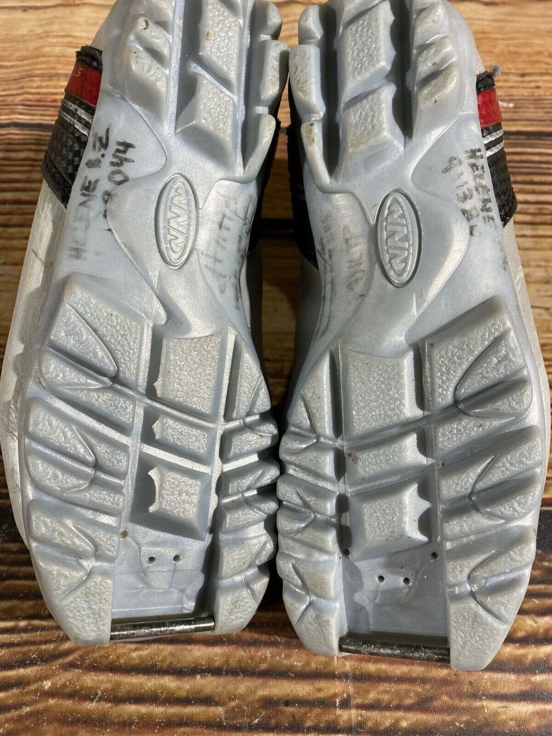 Alpina ST10jr Kids Nordic Cross Country Ski Boots Size EU31 US12.5 for NNN A-202