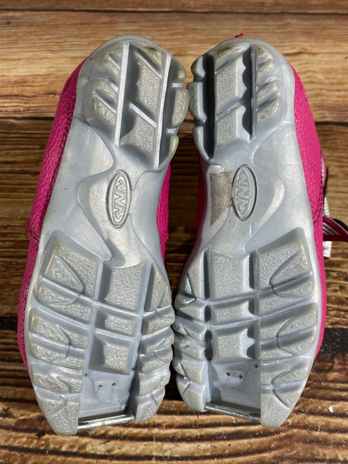Alpina Frost Jr Nordic Cross Country Ski Boots Kids Size EU31 US12.5 NNN A-632