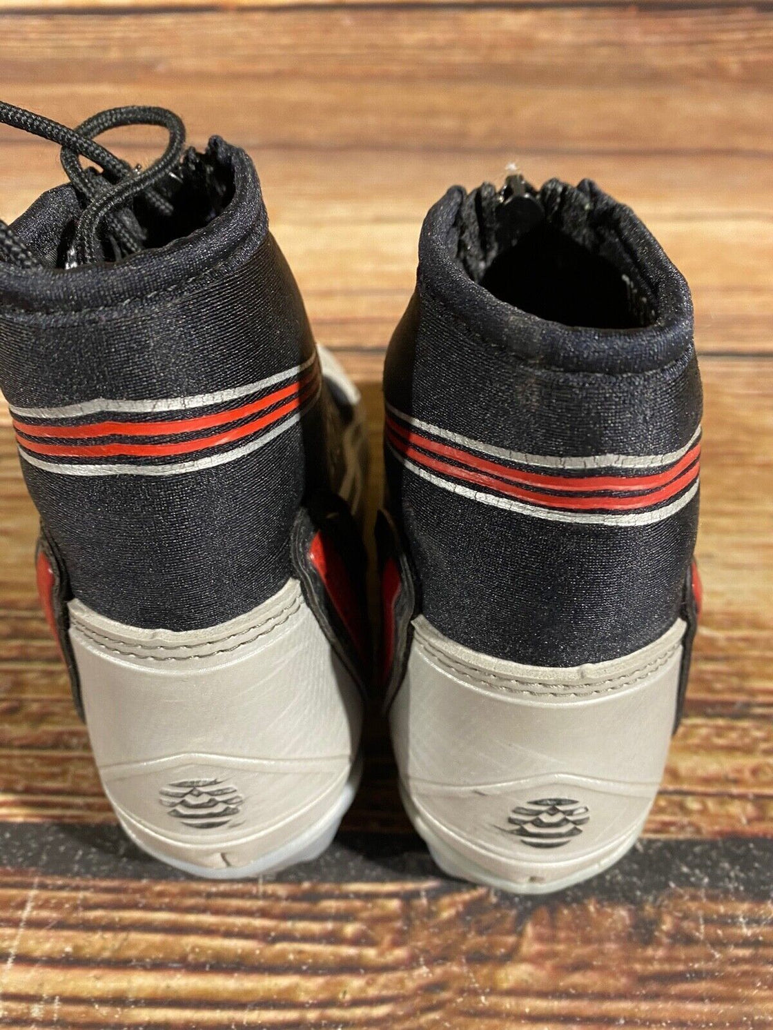 Alpina ST10jr Nordic Cross Country Ski Boots Kids Size EU31 US12.5 for NNN A-585