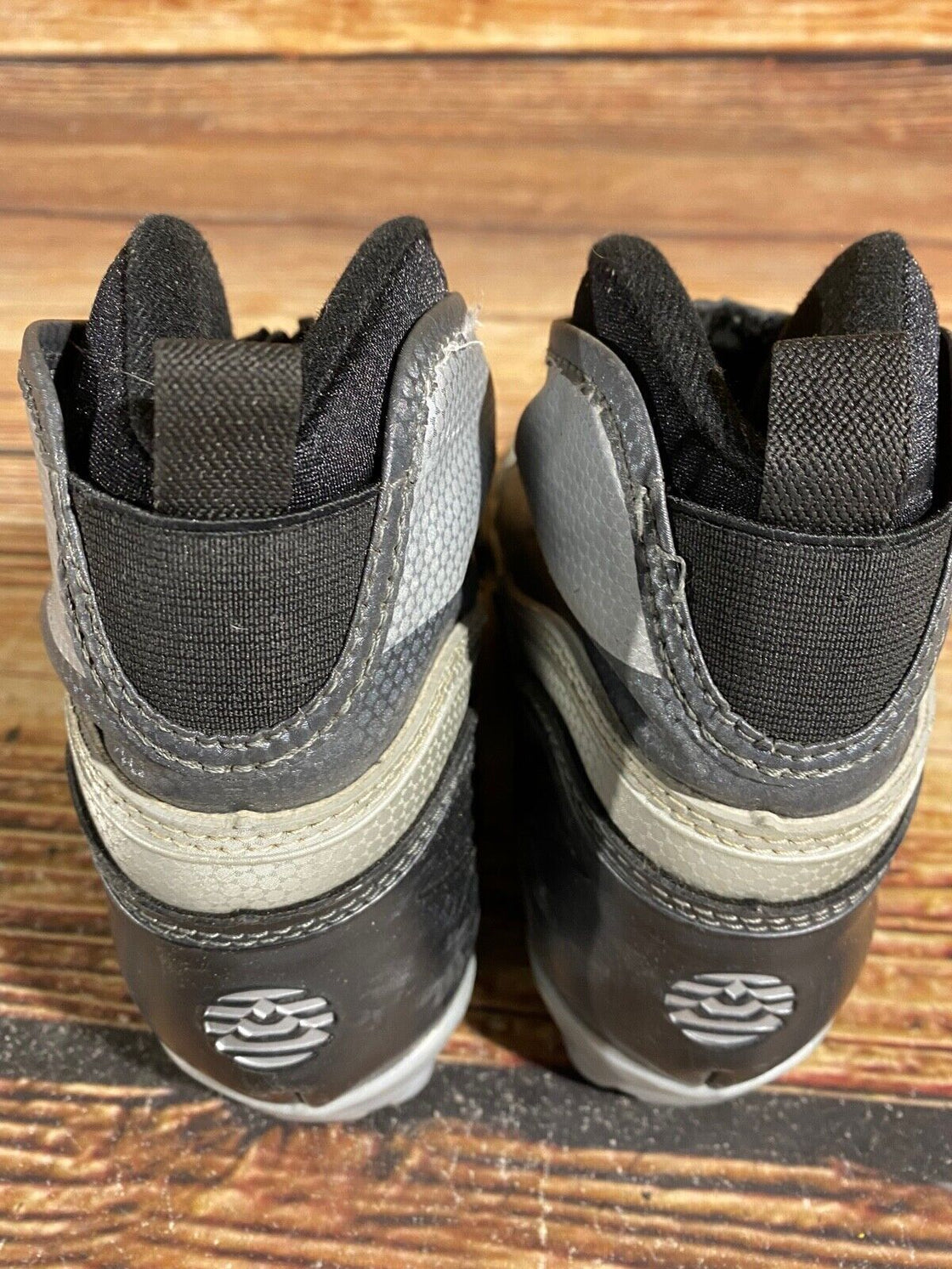 Alpina SR Kids Nordic Cross Country Ski Boots Size EU34 US3 NNN A-650