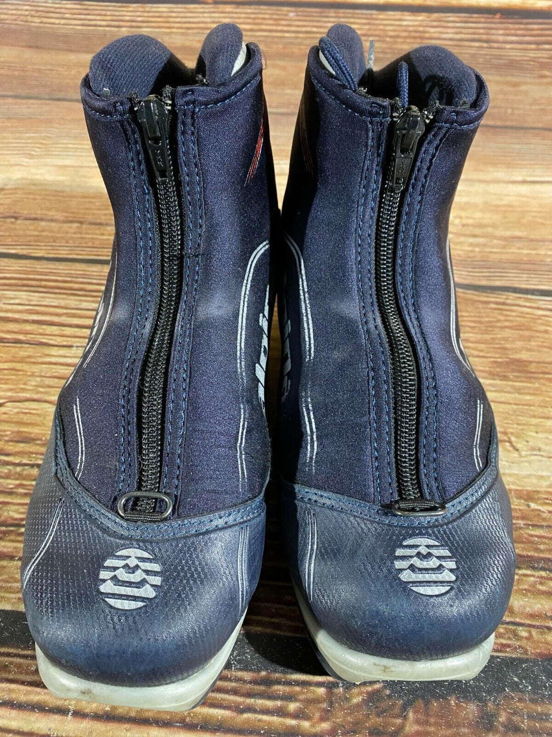 Alpina ST20 Nordic Cross Country Ski Boots Kids Size EU37 US5 for NNN A-452