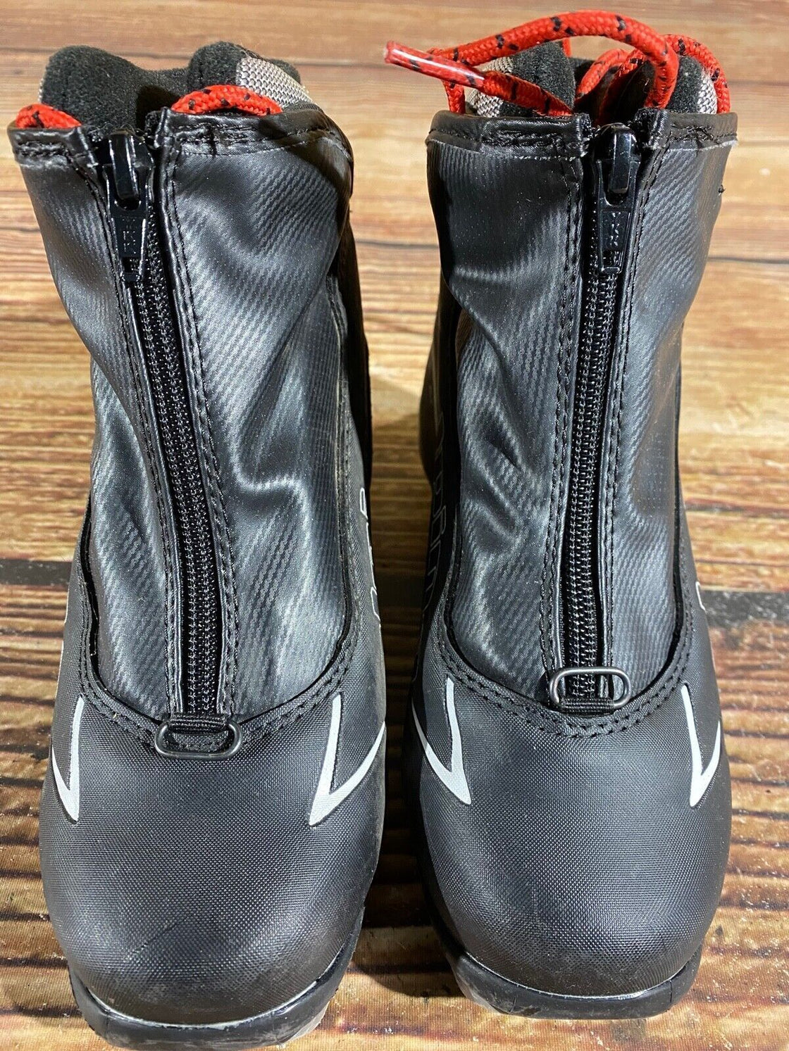 Alpina T5 Kids Nordic Cross Country Ski Boots Size EU32 US1.5 NNN A-742