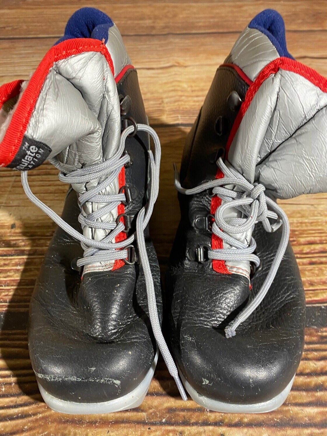 Alpina Nordic Cross Country Ski Boots Kids Size EU37 US5 for NNN A-576