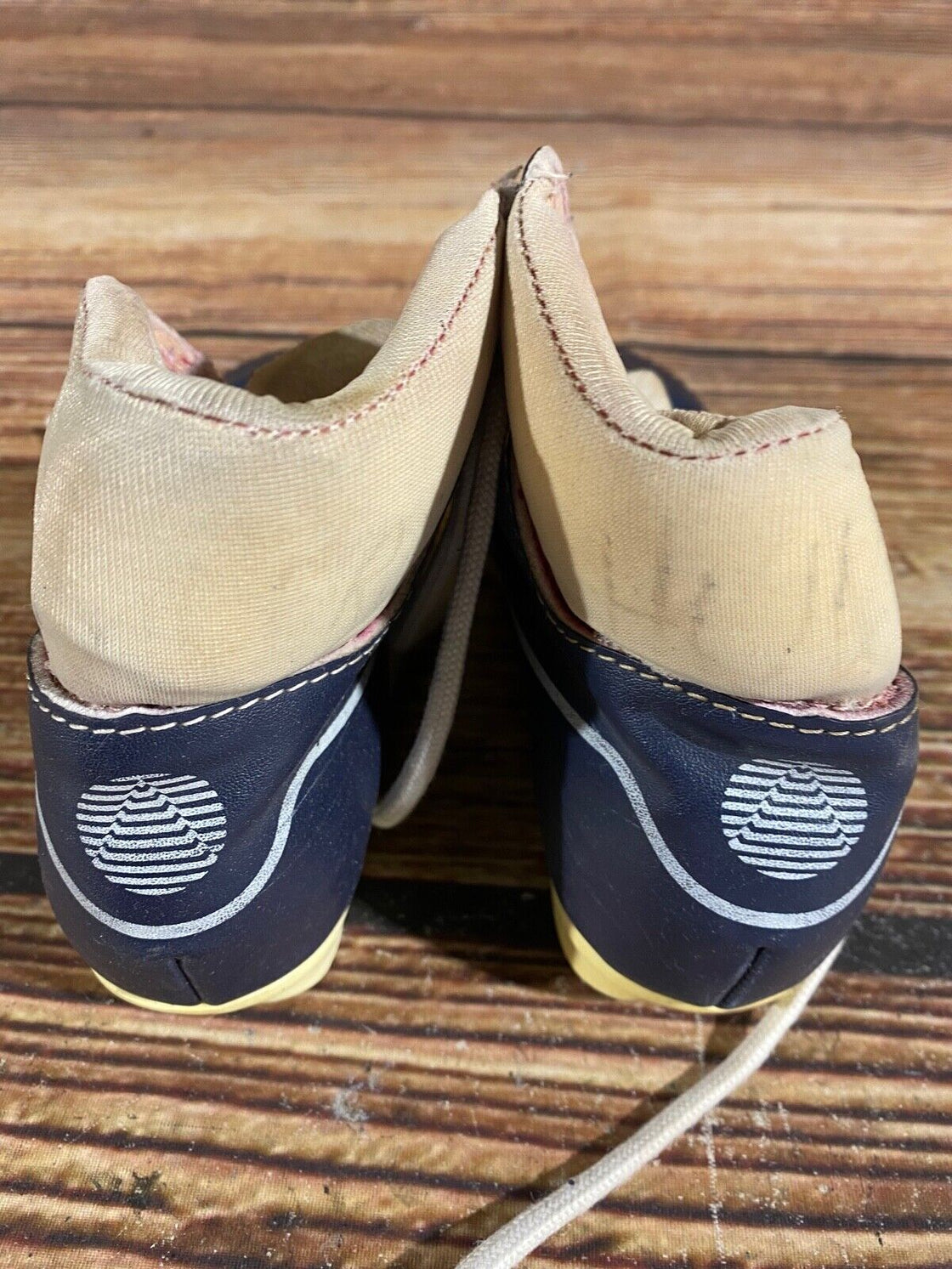 Alpina Nordic Cross Country Ski Boots Kids Size EU27 US9.5 for NNN A-573