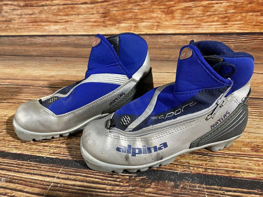 Alpina ST11jr Cross Country Ski Boots Classic NNN EU 34 US 3 Kids 220mm A-586
