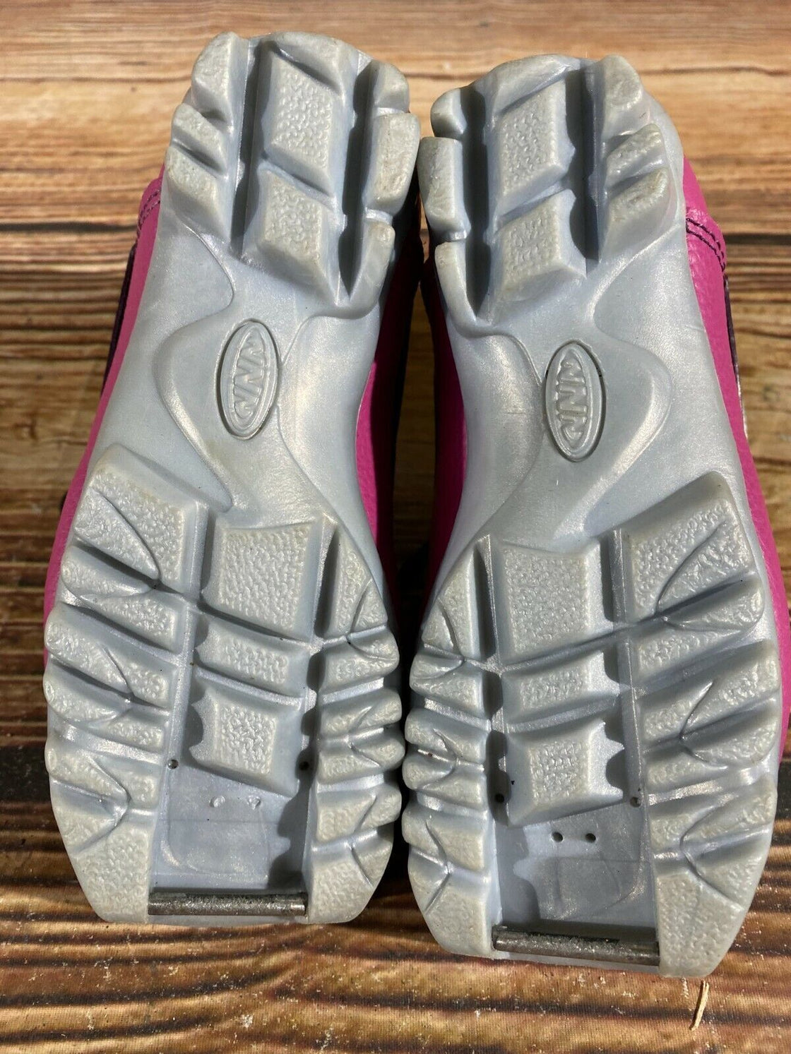 Alpina Frost Kids Nordic Cross Country Ski Boots Size EU28 US10.5 for NNN A-96