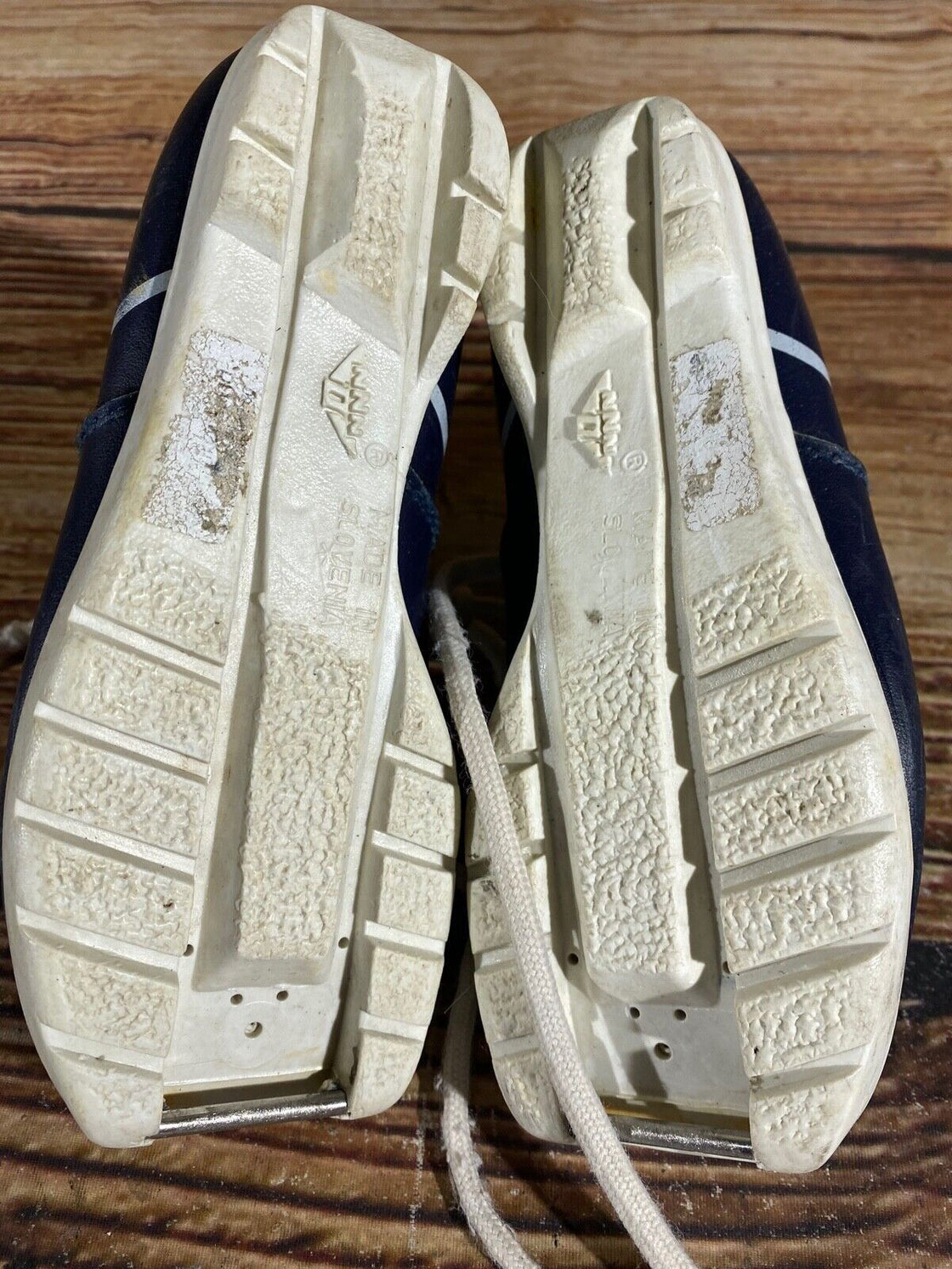 Alpina 82 Kids Nordic Cross Country Ski Boots Size EU27 US9.5 NNN A-521