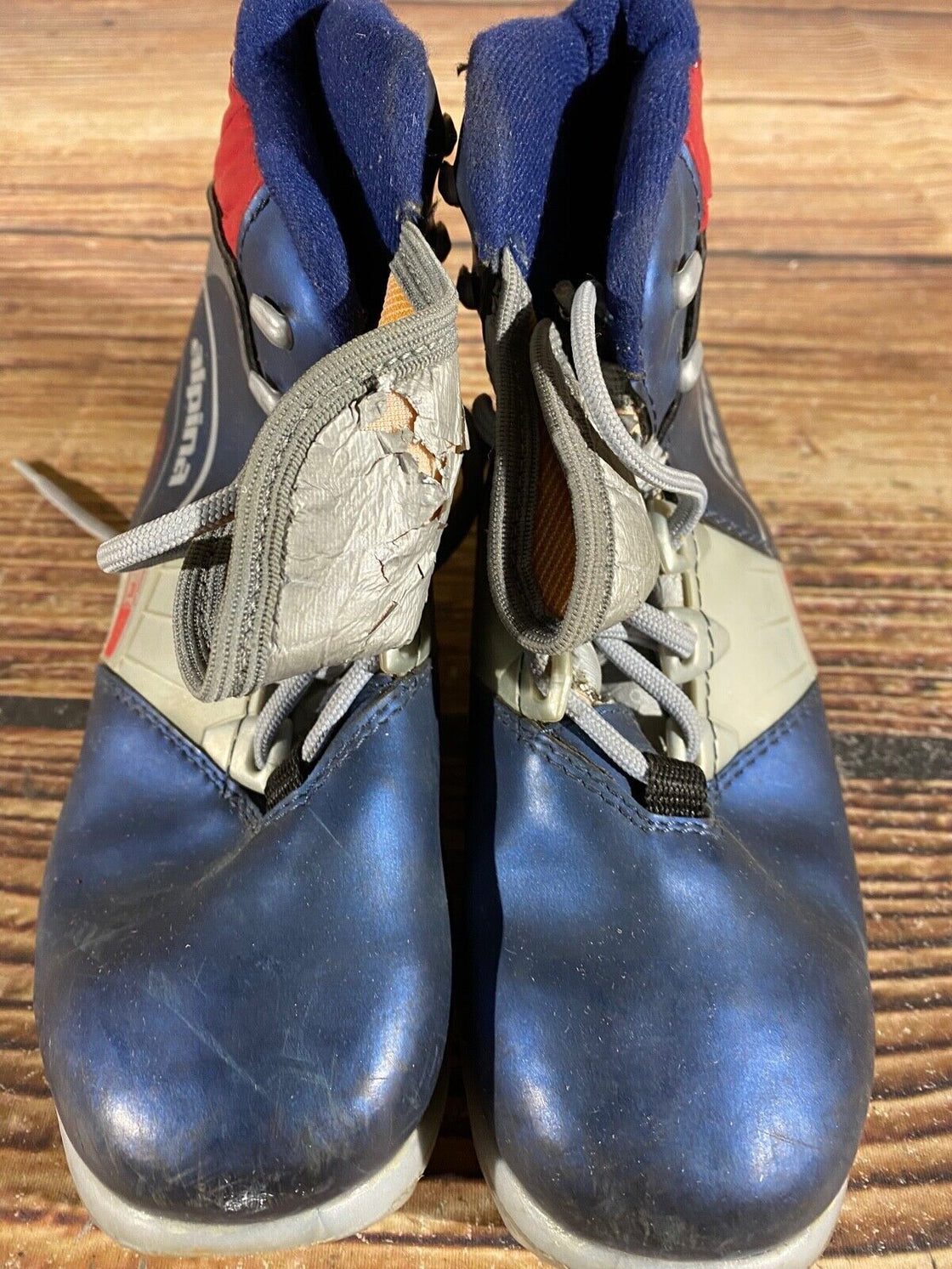 Alpina TR10 Kids Nordic Cross Country Ski Boots Size EU33 US2 NNN A-985