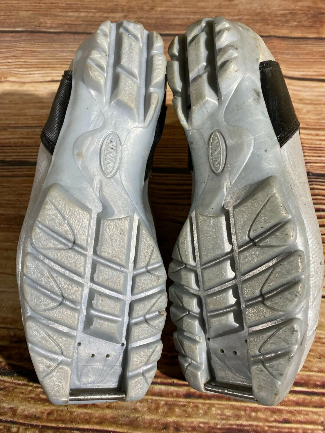 Alpina ST10jr Kids Nordic Cross Country Ski Boots Size EU35 US3.5 for NNN A-347